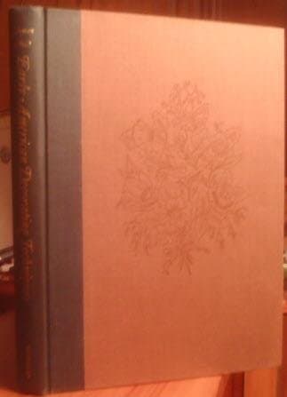 Early American decorating techniques;: Step-by-step directions for mastering traditional crafts by Mariette Paine Slayton