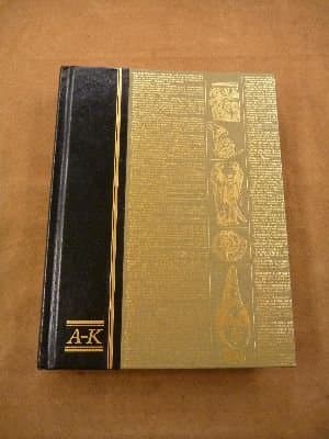 Reader's Digest Illustrated Encyclopedic Dictionary Volume One A-K [Hardcover] Reader's Digest Association by null