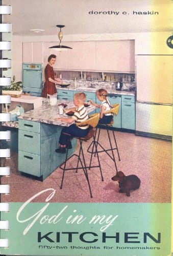 God in My Kitchen - 52 Thoughts for Homemakers [Spiral-bound] unknown author by null
