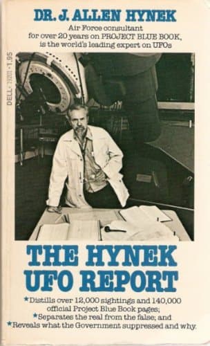 THE HYNEK UFO REPORT [Mass Market Paperback] Hynek, J. Allen by null