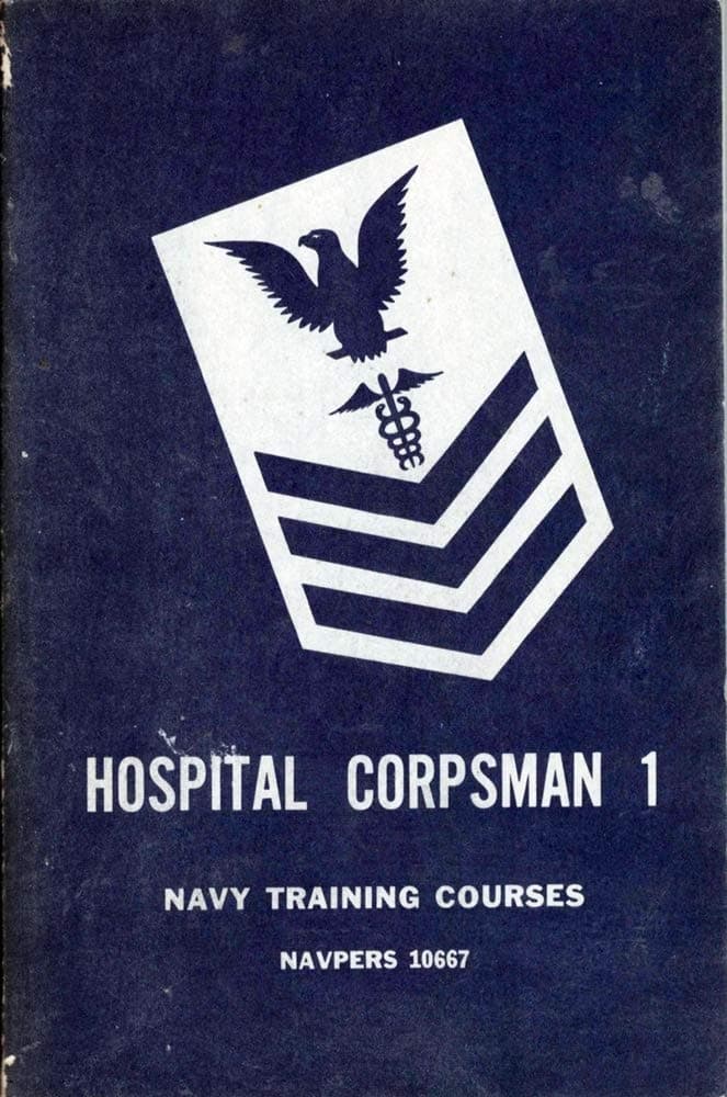 Hospital Corpsman 1 (Navy Training Courses, NAVPERS 10667) [Paperback] Va.) US Naval Hospital Corps School (Portsmouth by null