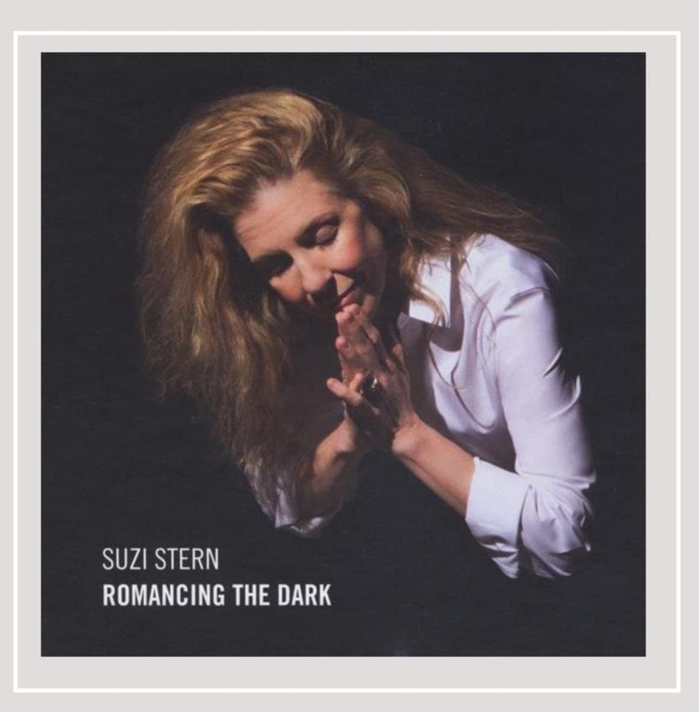 Romancing the Dark [Audio CD] Suzi Stern by null