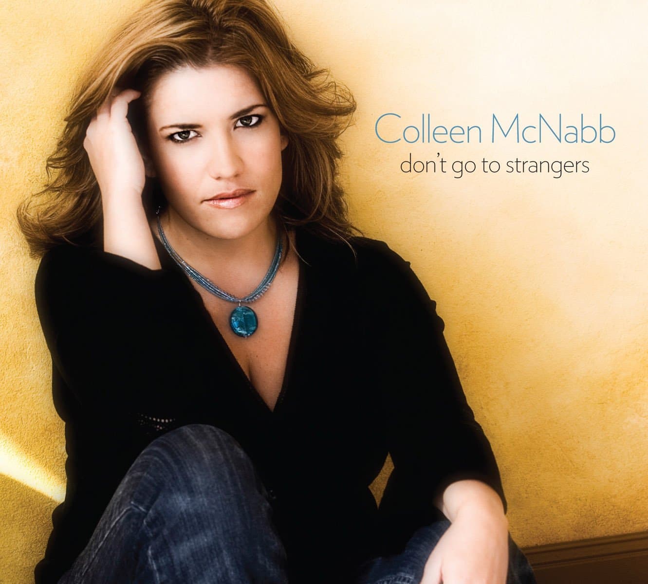 Don't Go To Strangers [Audio CD] MCNABB,COLLEEN by null