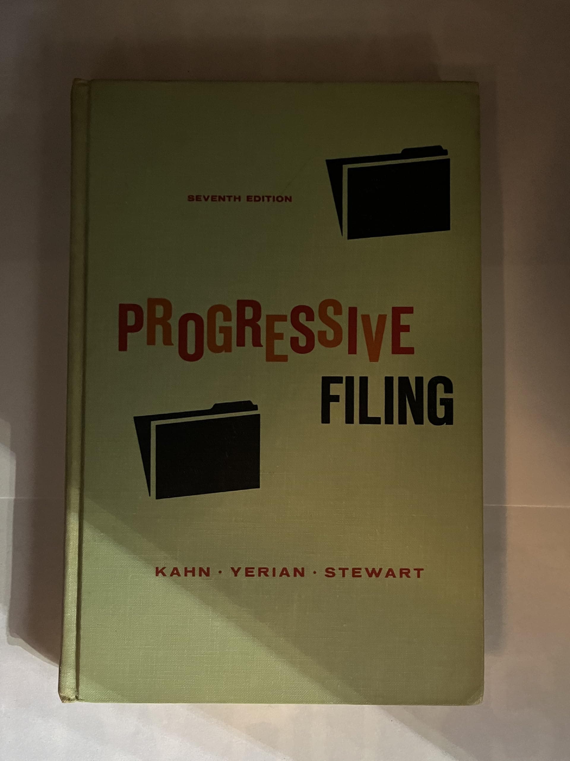 Progressive Filing [Hardcover] Yerian Stewart Kahn by null