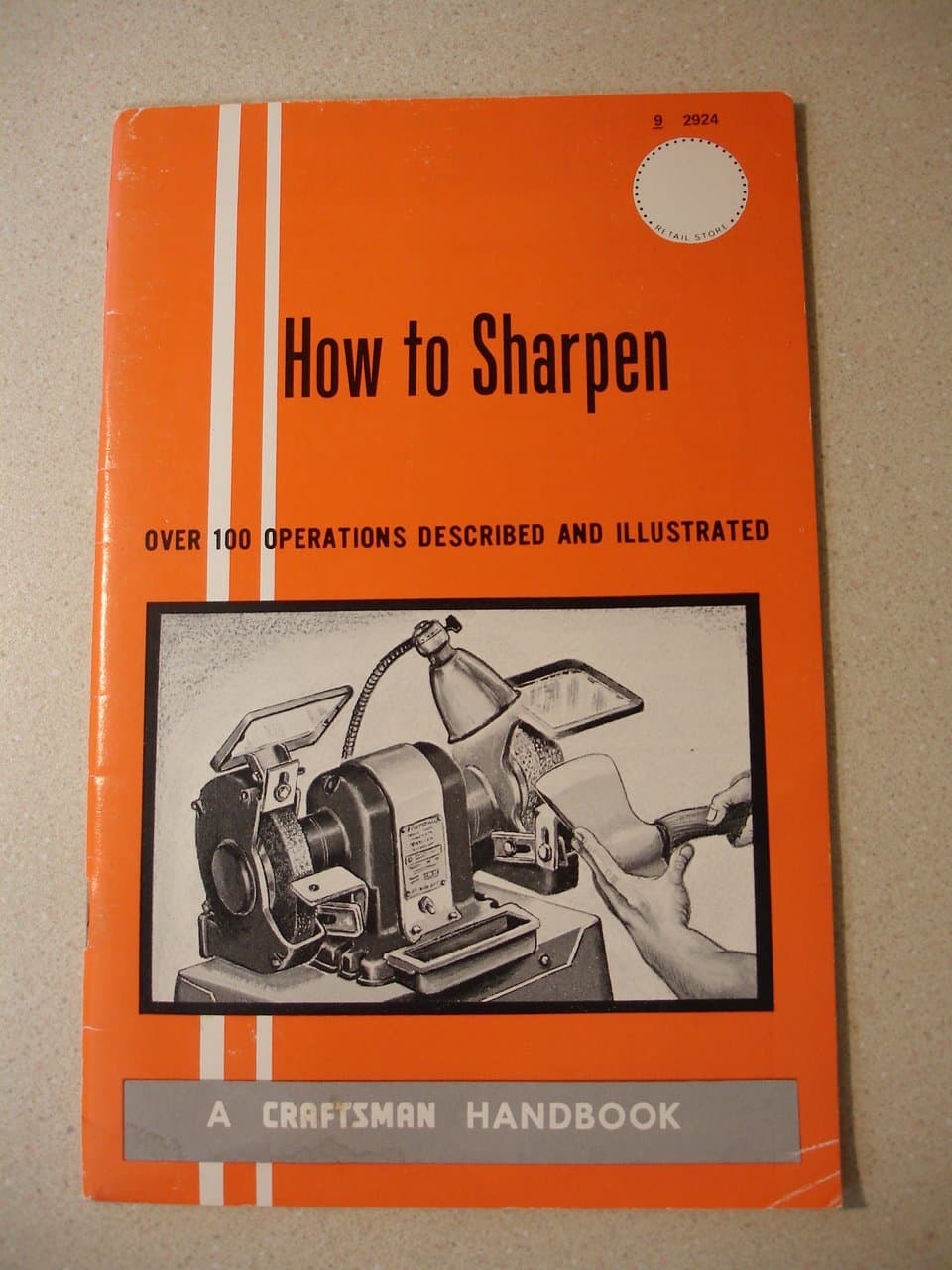 How to Sharpen (A Craftsman Handbook) [Paperback] unknown author by null