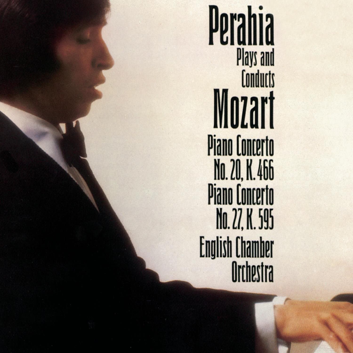 Mozart: Piano Concertos Nos. 20 & 27 [Audio CD] Wolfgang Amadeus Mozart; Murray Perahia and English Chamber Orchestra by null