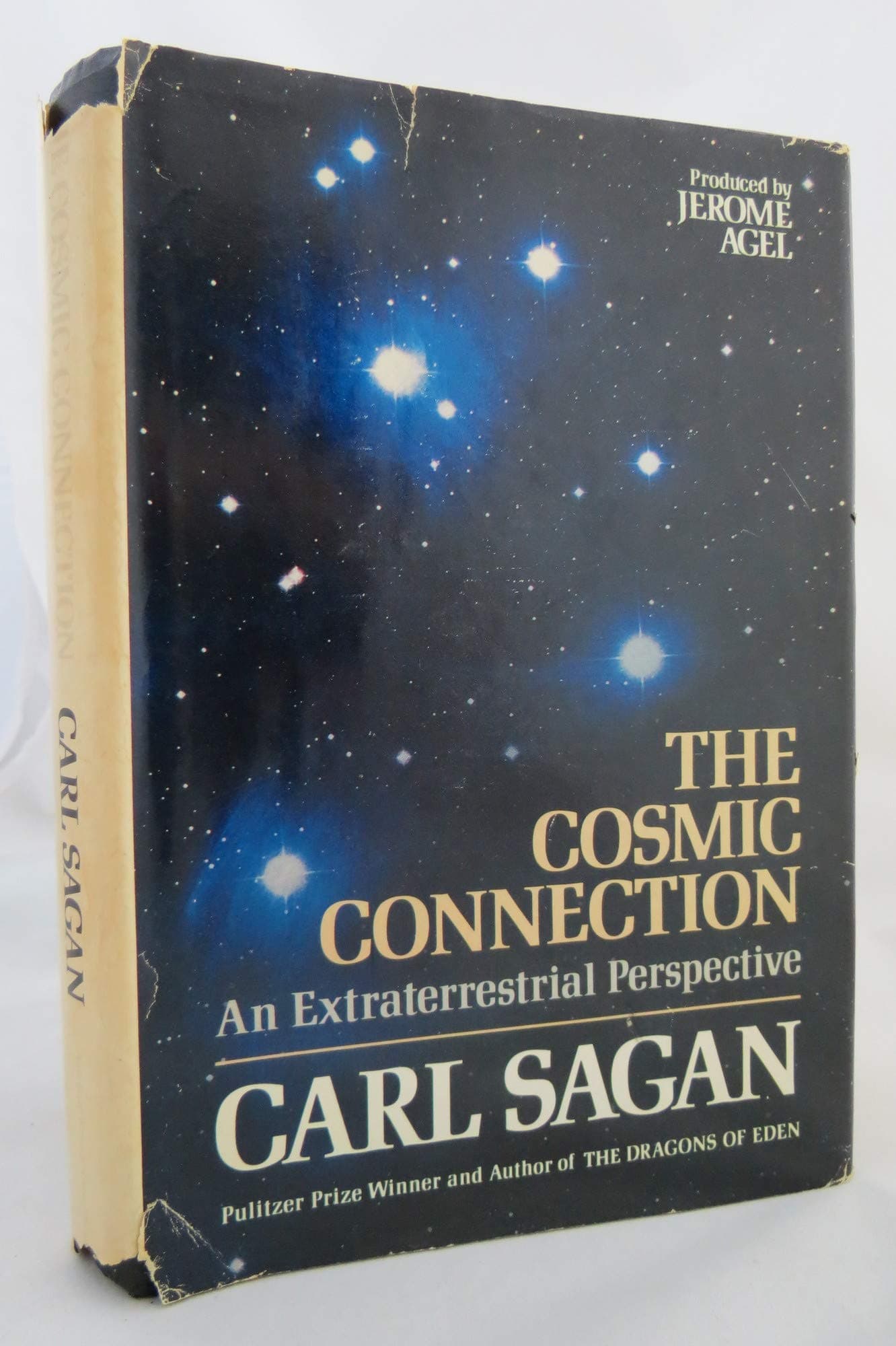 The Cosmic Connection [Hardcover] Sagan, Carl and Illus. with photos by null