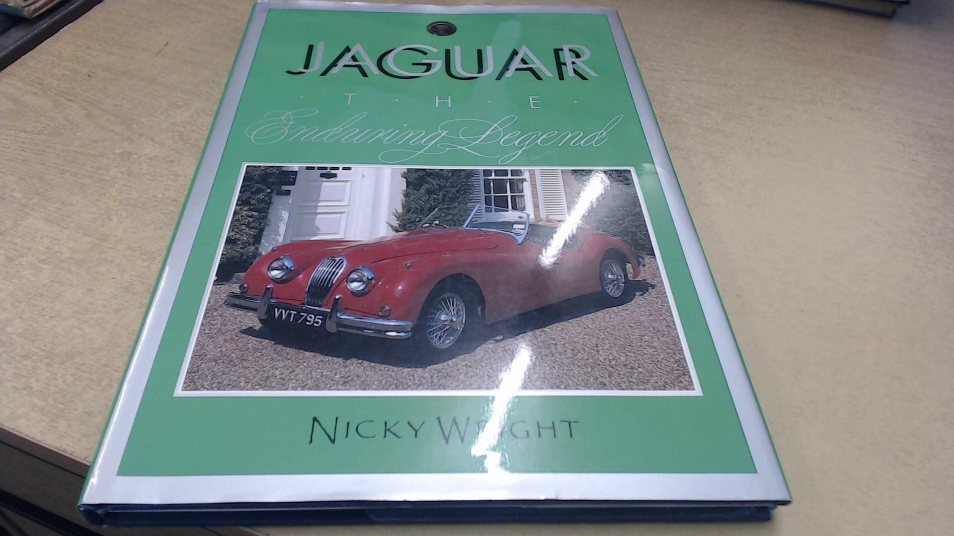 Jaguar * The Enduring Legend by Nicki Wright