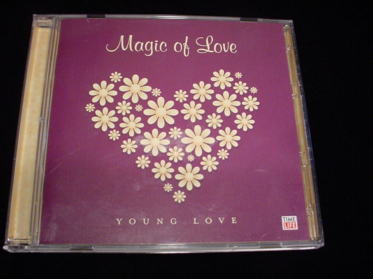Magic of Love: Young Love [Audio CD] Various Artists by null