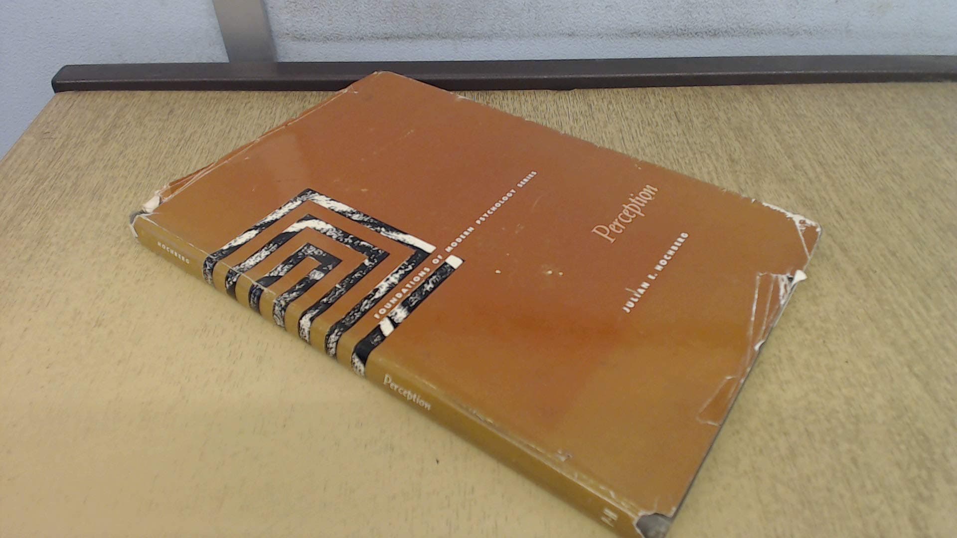 Perception [Hardcover] Hochberg, Julian E. by null