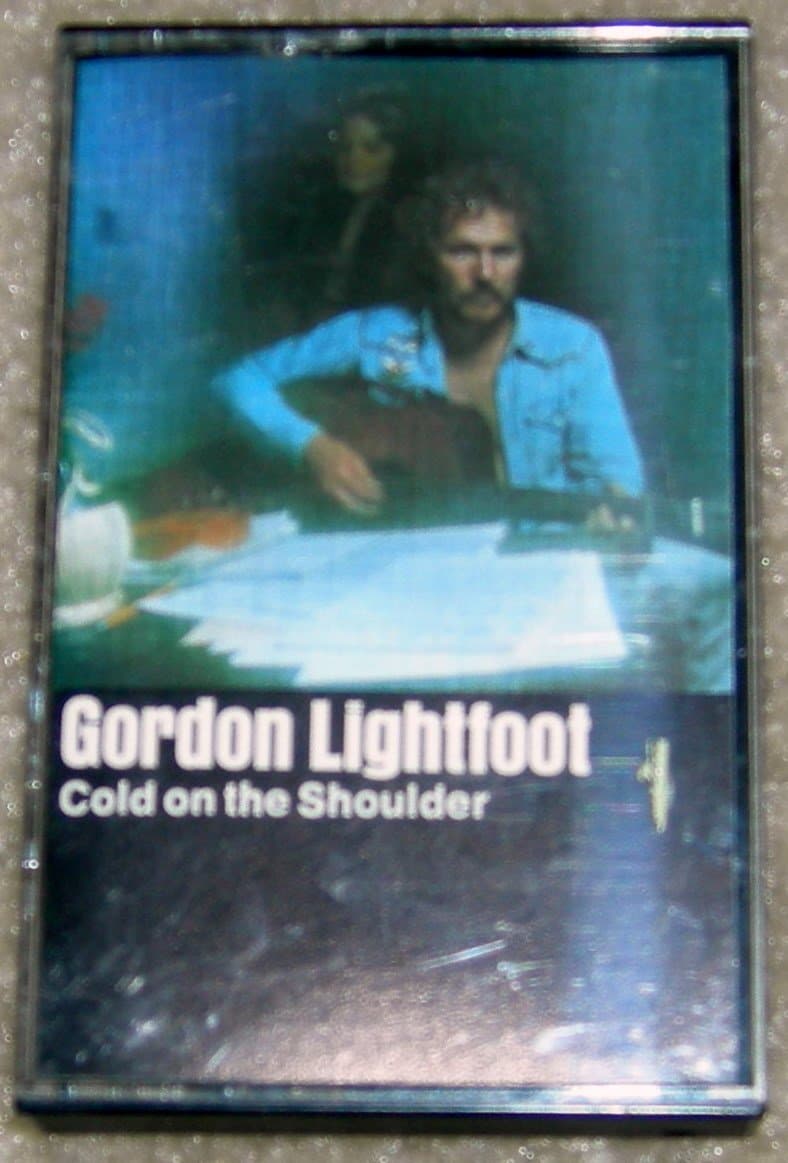 Cold On The Shoulder [Audio Cassette] by null