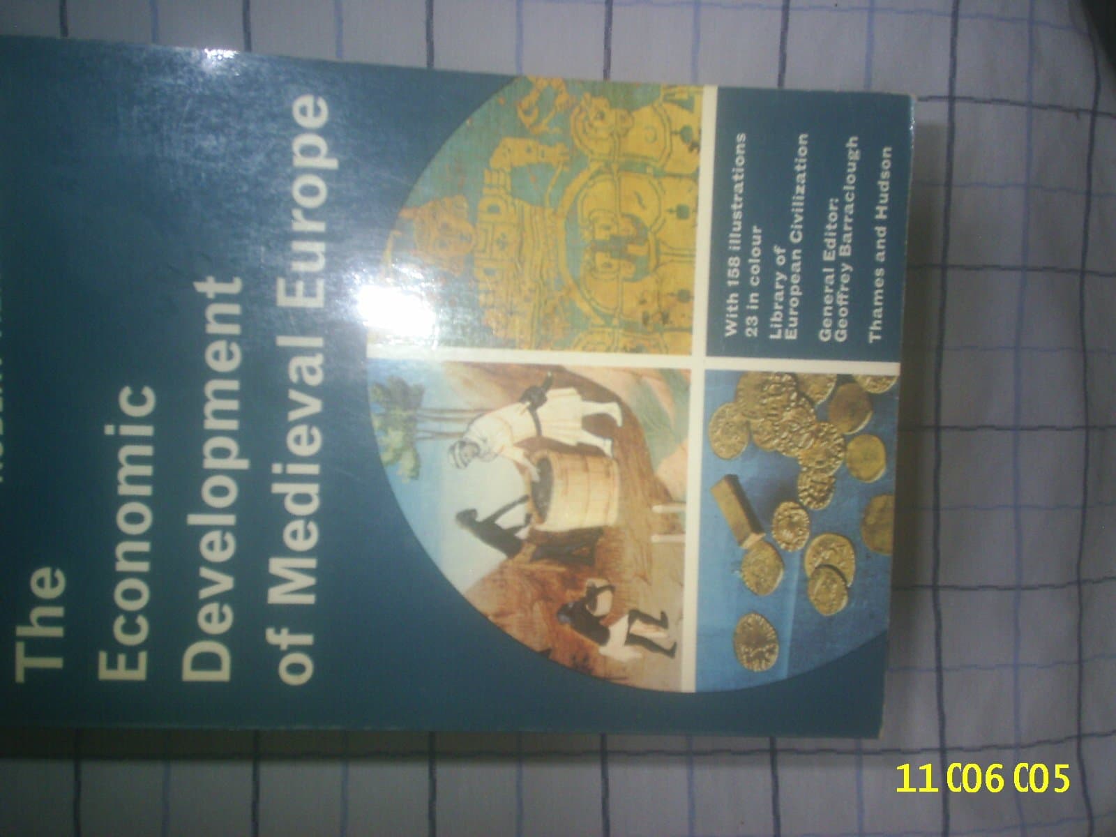 The Economic Development of Medieval Europe Robert-Henri Bautier by null
