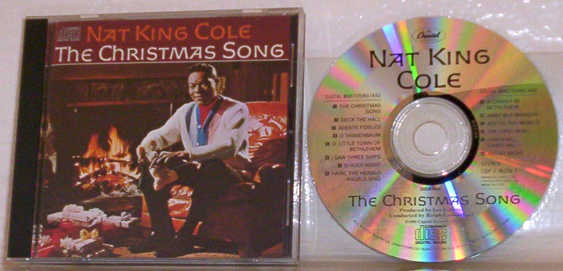 The Christmas Song [Audio CD] Cole, Nat King by null