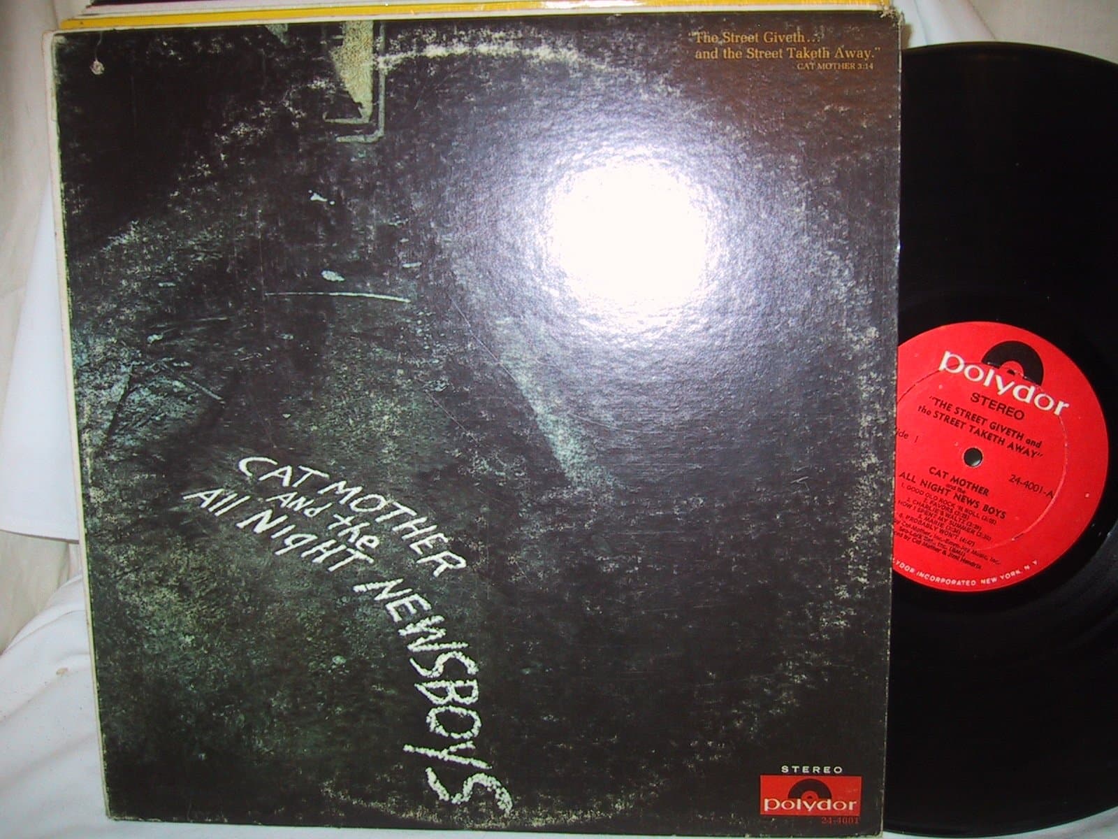 " The Street Giveth And The Street Taketh away " [Vinyl] Cat Mother And The All-Night Newsboys by null