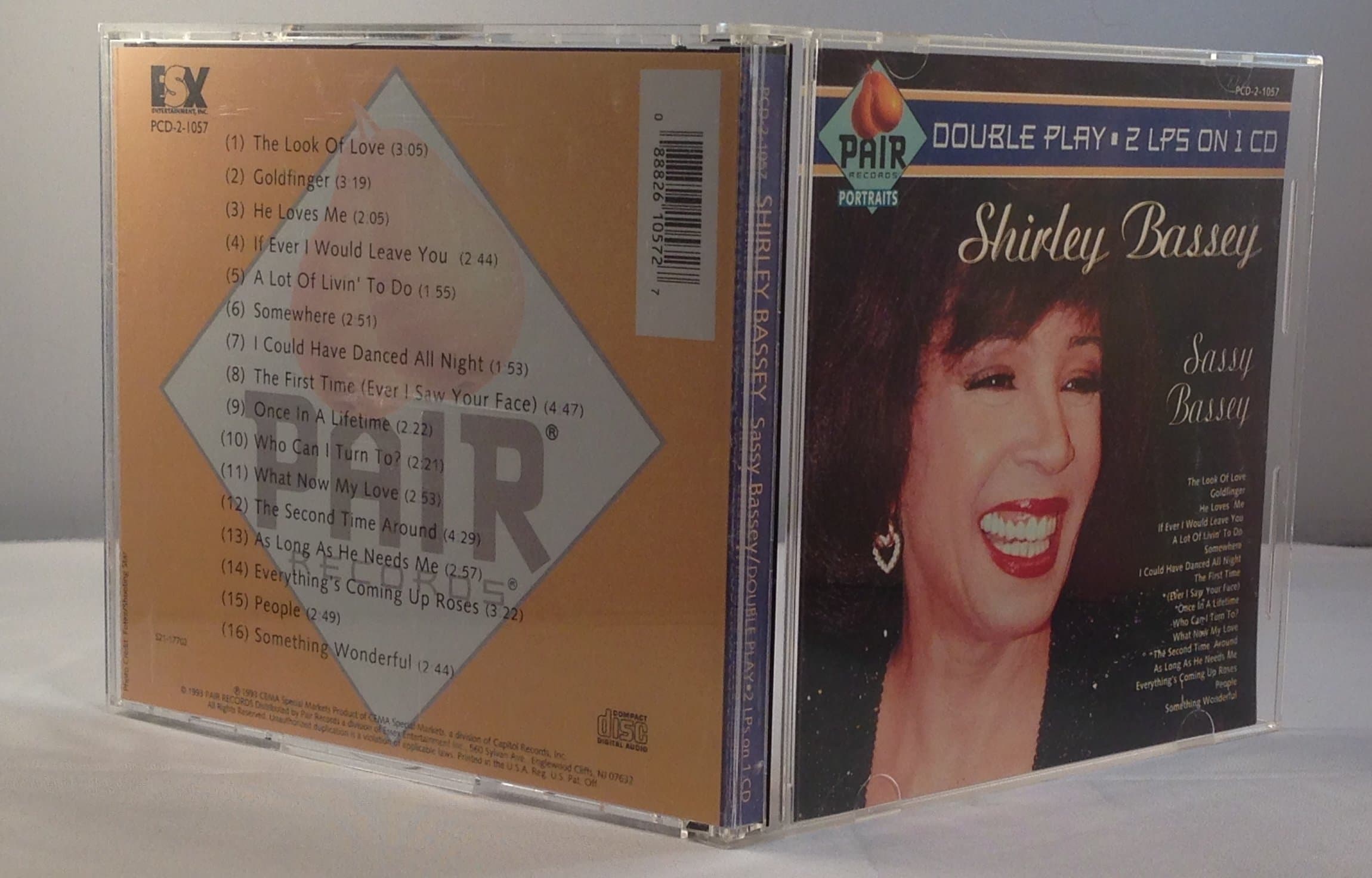 Sassy Bassey [Audio CD] Bassey, Shirley