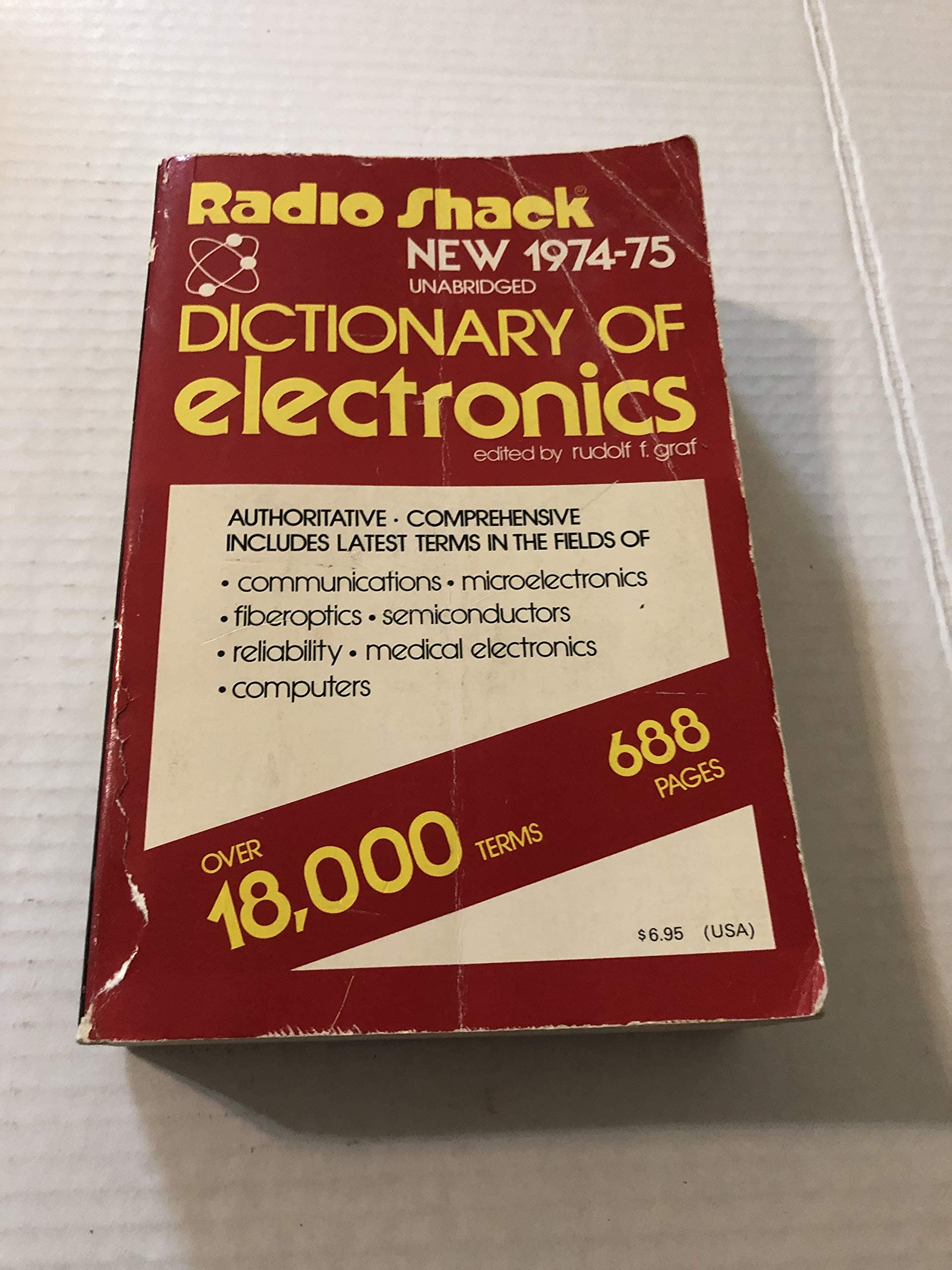 Radio Shack Dictionary of Electronics New 1974-75 [Unknown Binding] unknown author by null