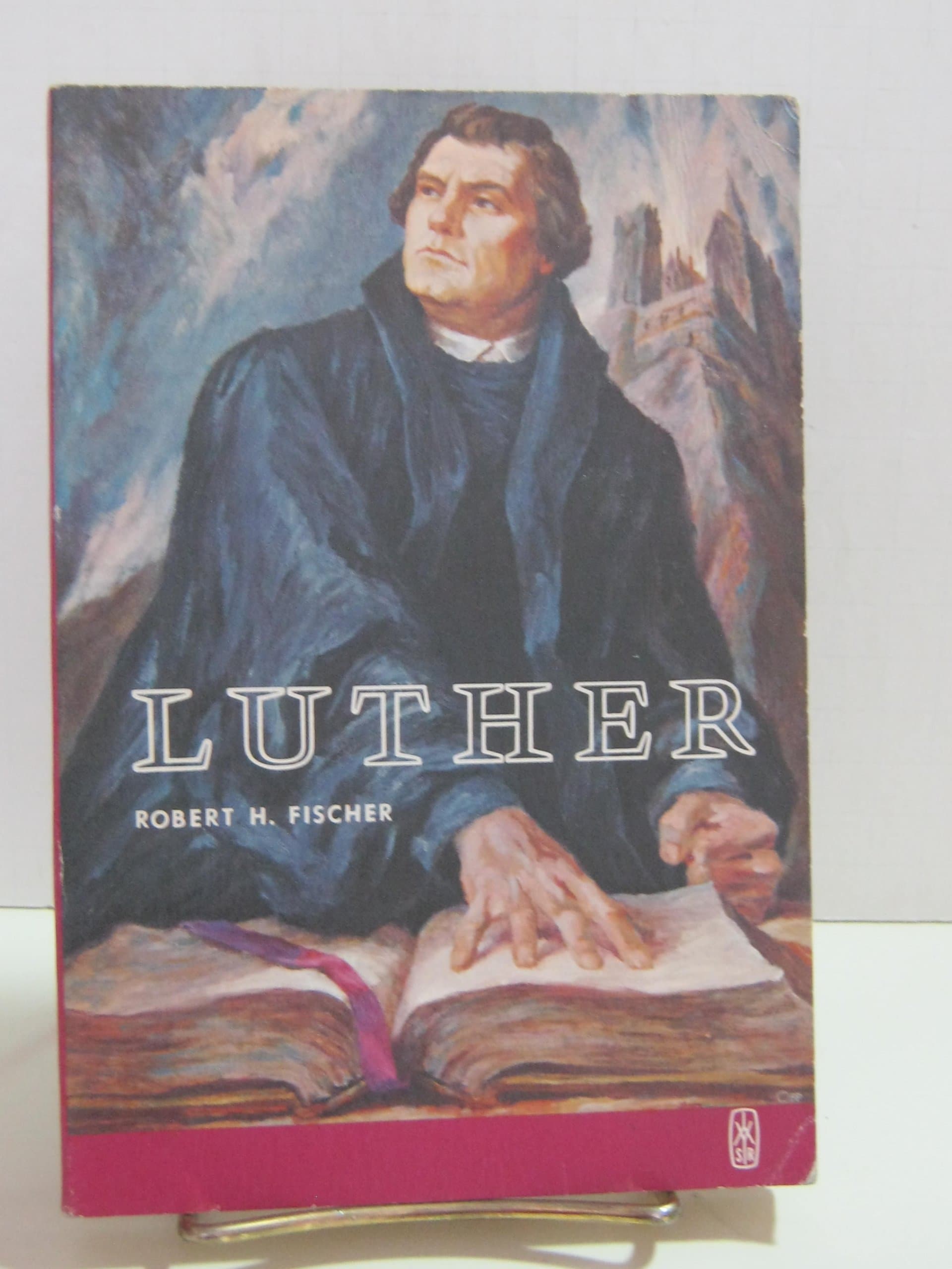 Luther (LCA School of religion series) Robert H Fischer; Frank W. Klos and Gustav Rehberger by null