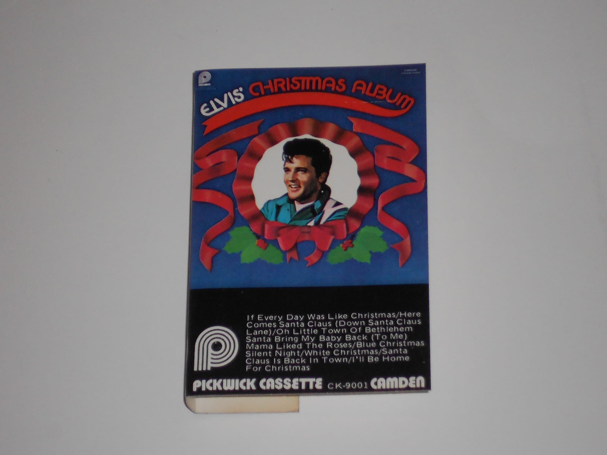 Elvis' Christmas Album - Elvis Presley [Audio Cassette] by null