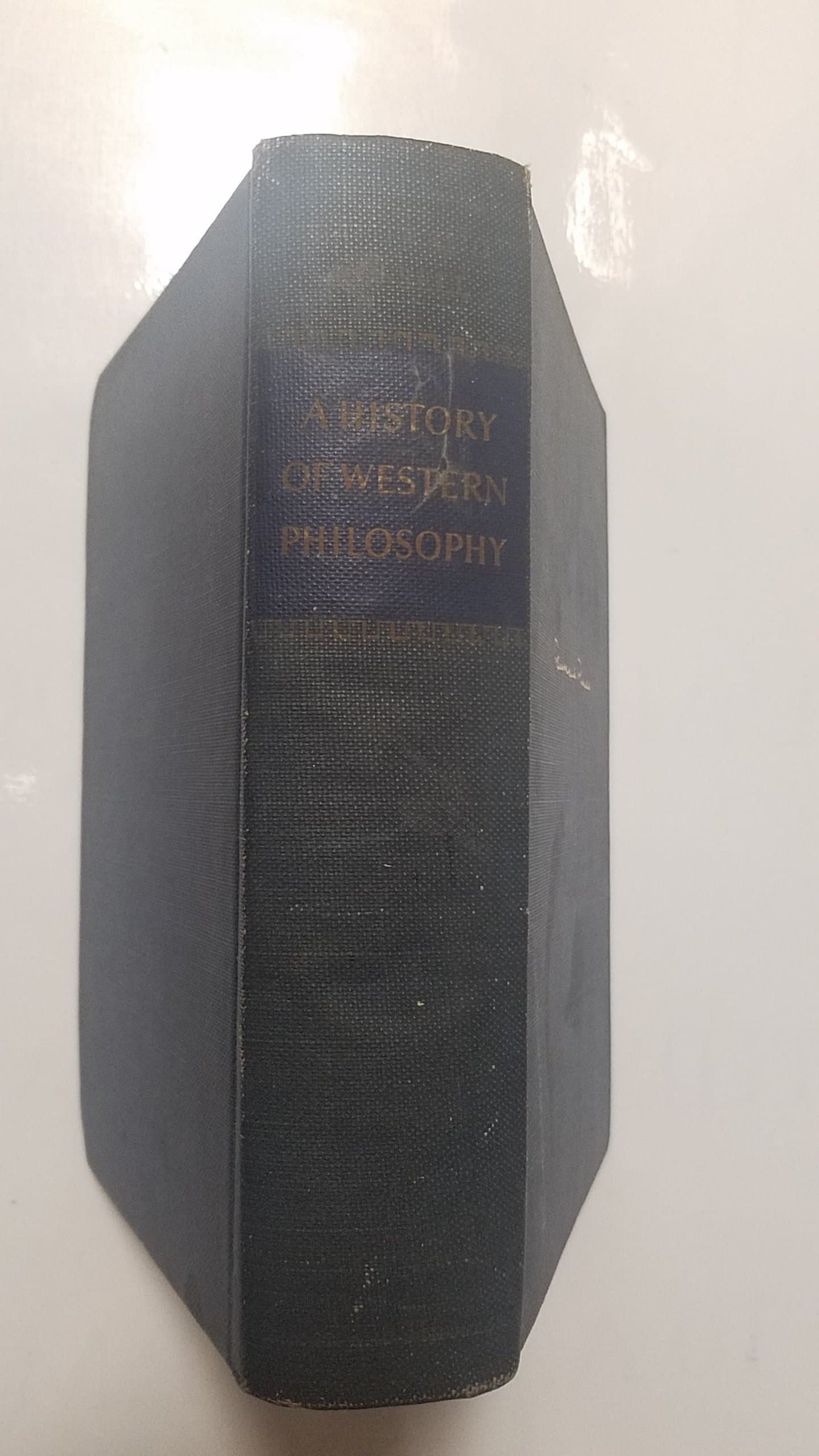 A History of Western Philosophy: And Its Connection with Political and Social Circumstances from the Earliest Times to the Present Day russell, bertrand by null