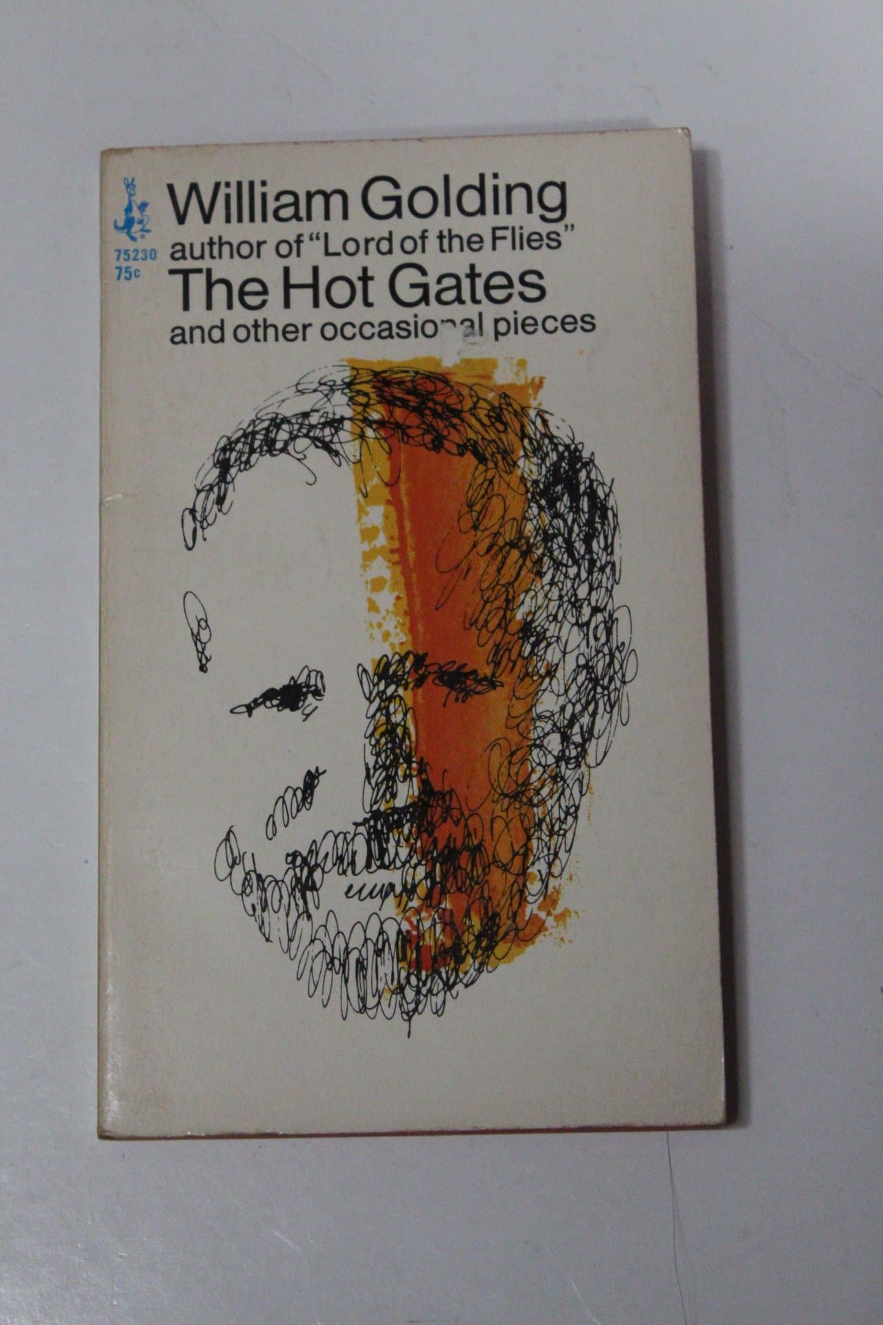 Hot Gates [Mass Market Paperback] Golding, William by null