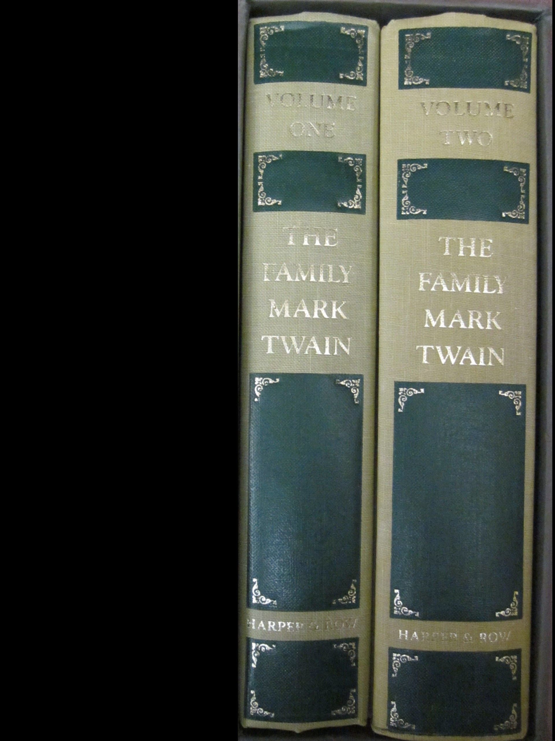 Family Mark Twain Twain                        M by null