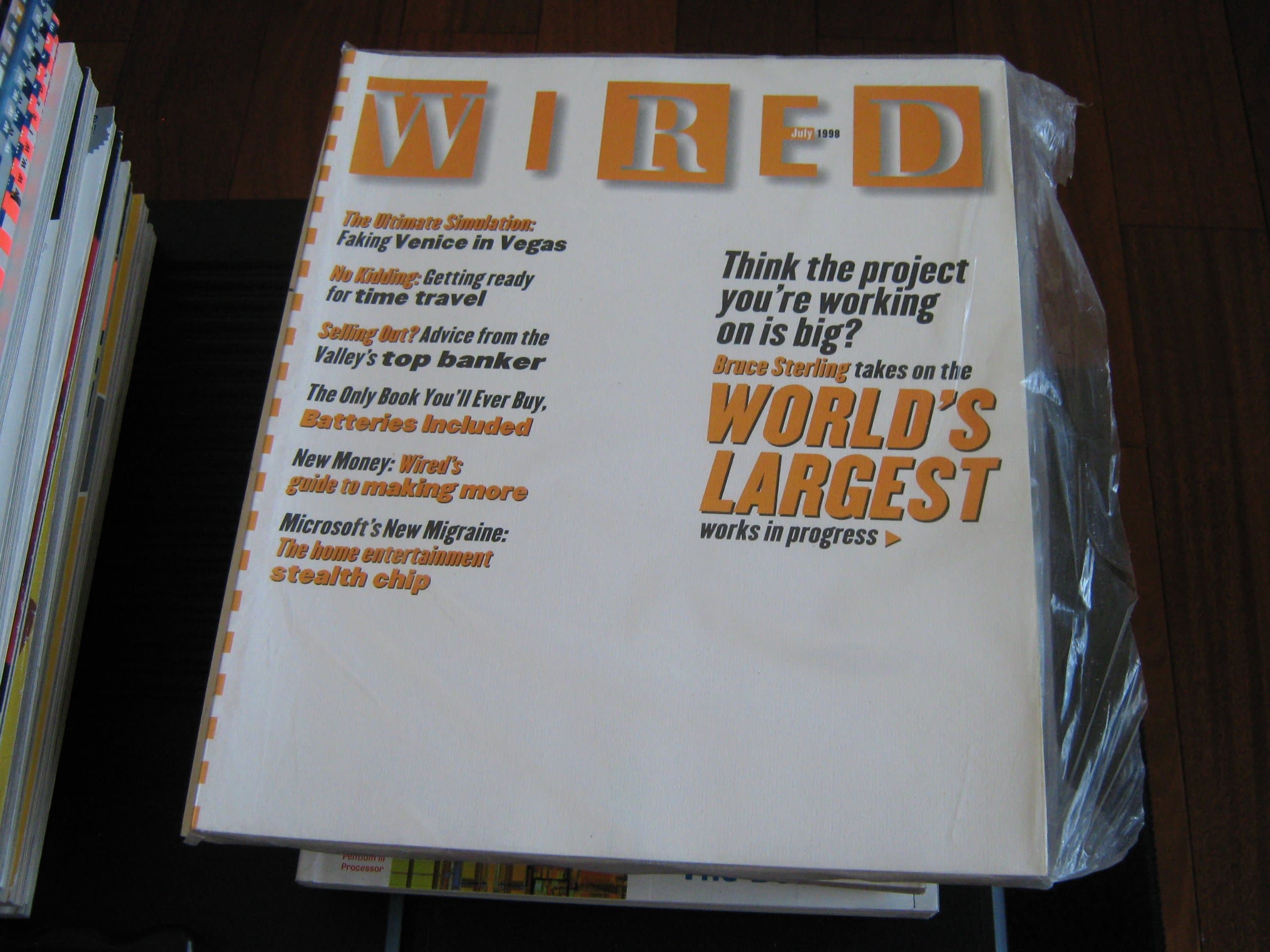 Wired Magazine (Microsoft's New Migraine , The World's Largest Work In Progress , Selling Out ?, July 1998) [Paperback] New Money by null