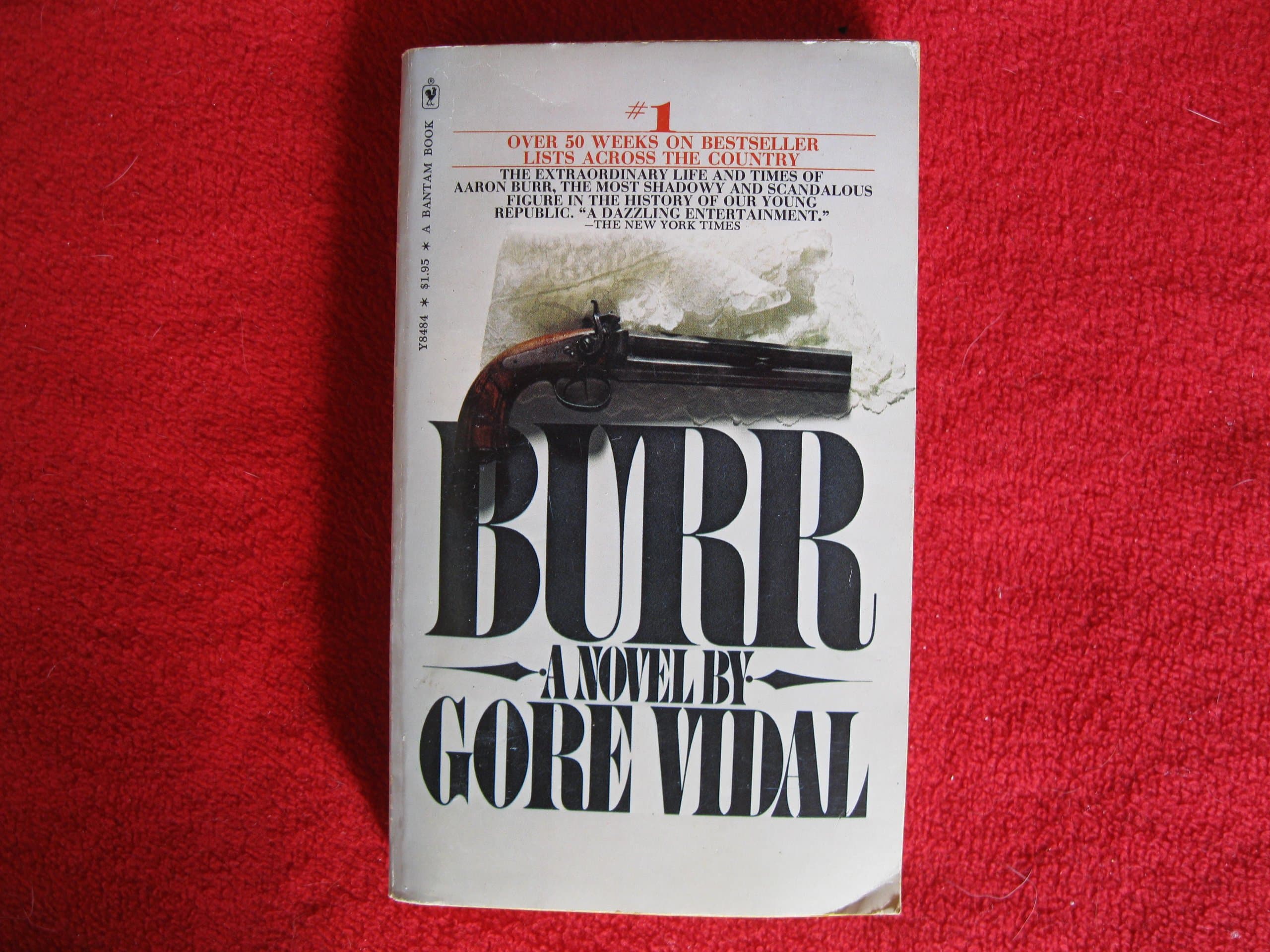 Burr [Mass Market Paperback] Gore Vidal by null