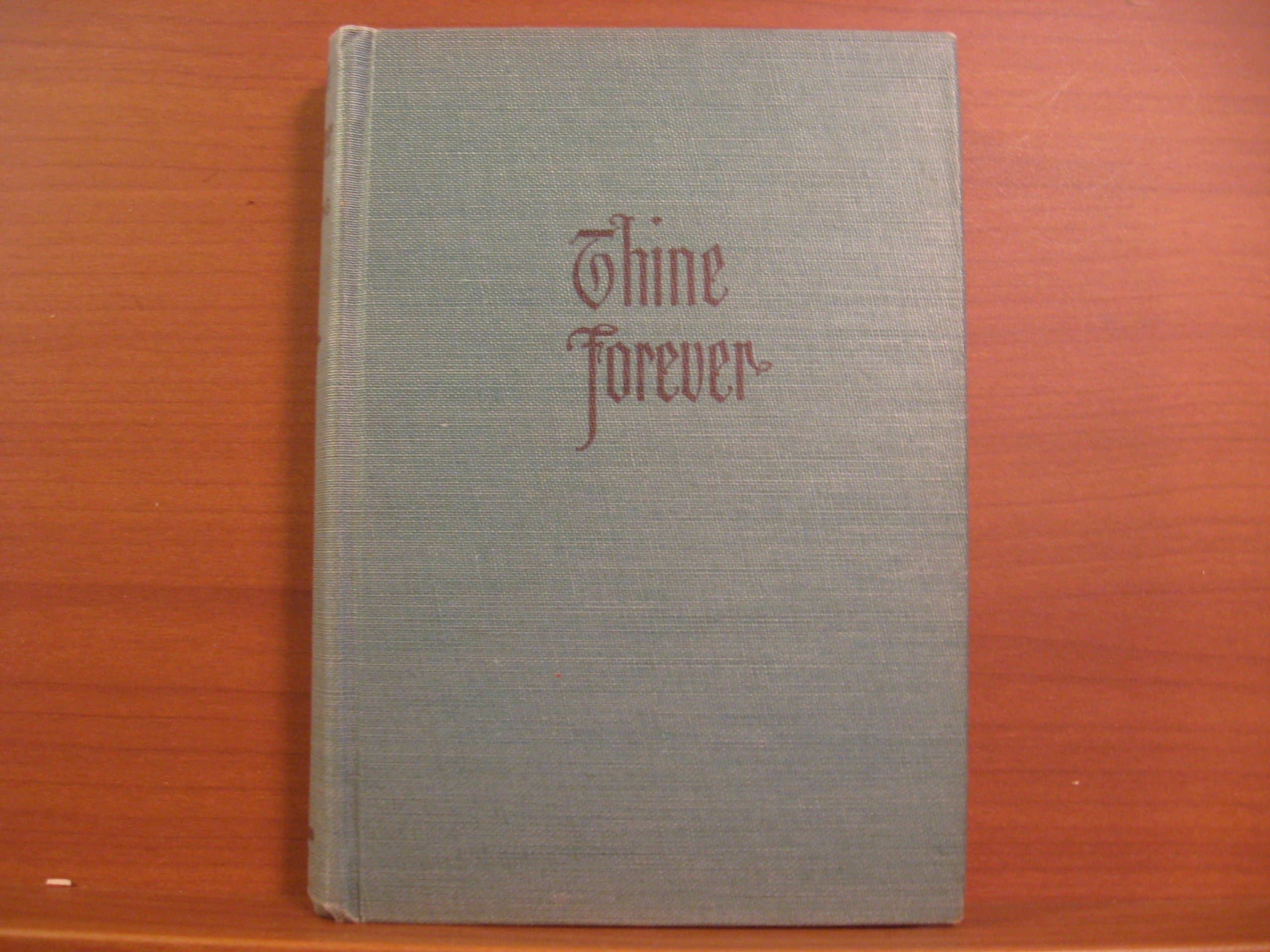 Thine forever: Daily devotions following Luther's Small catechism