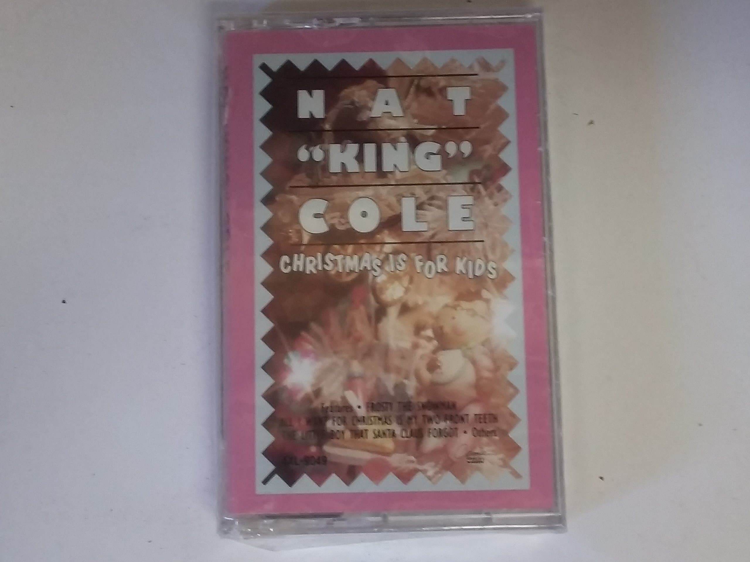 Christmas Is for Kids [Audio Cassette] Cole, Nat King by null