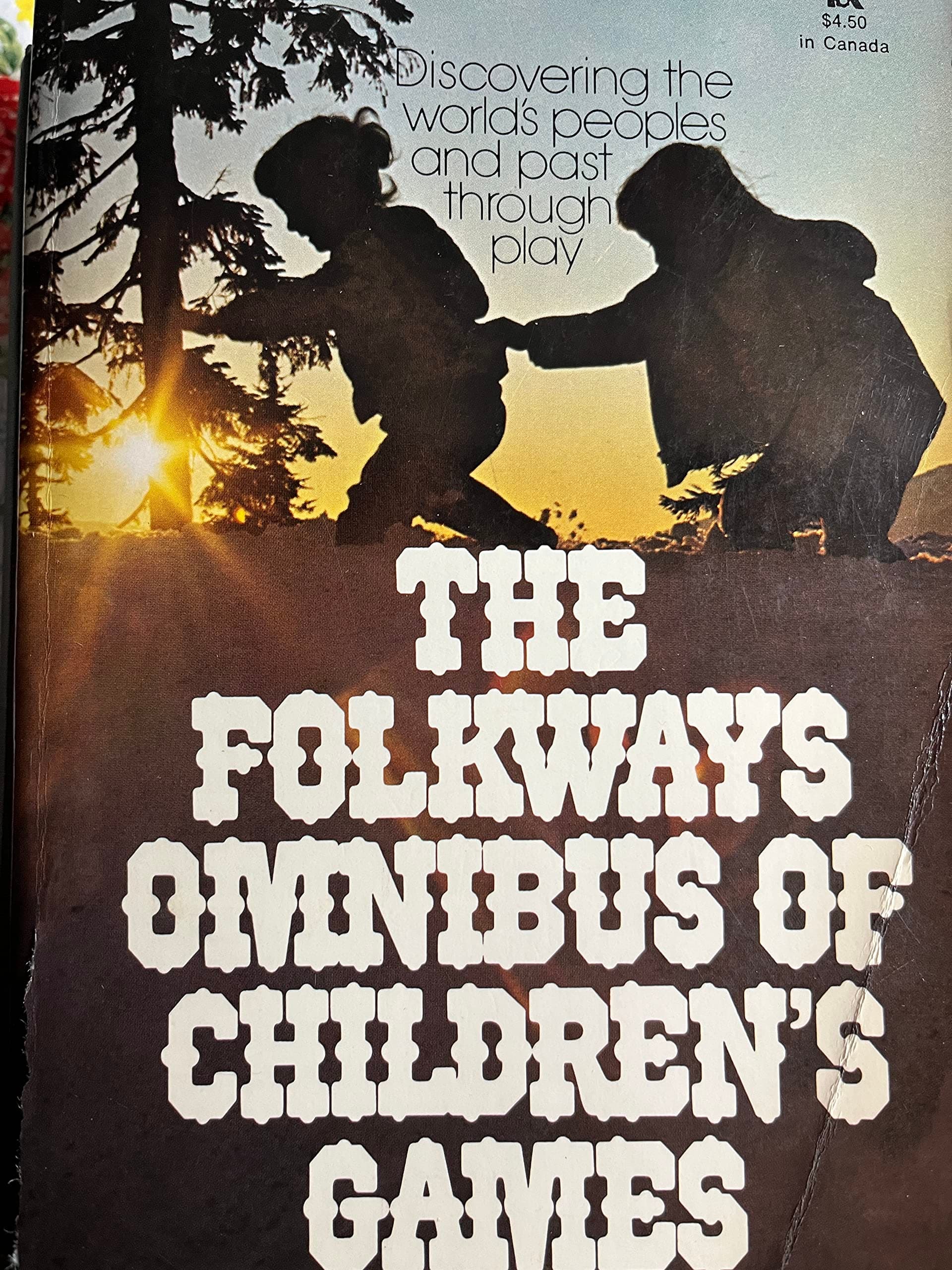 The Folkways Omnibus of Children's Games [Paperback] Vinton, Iris by null