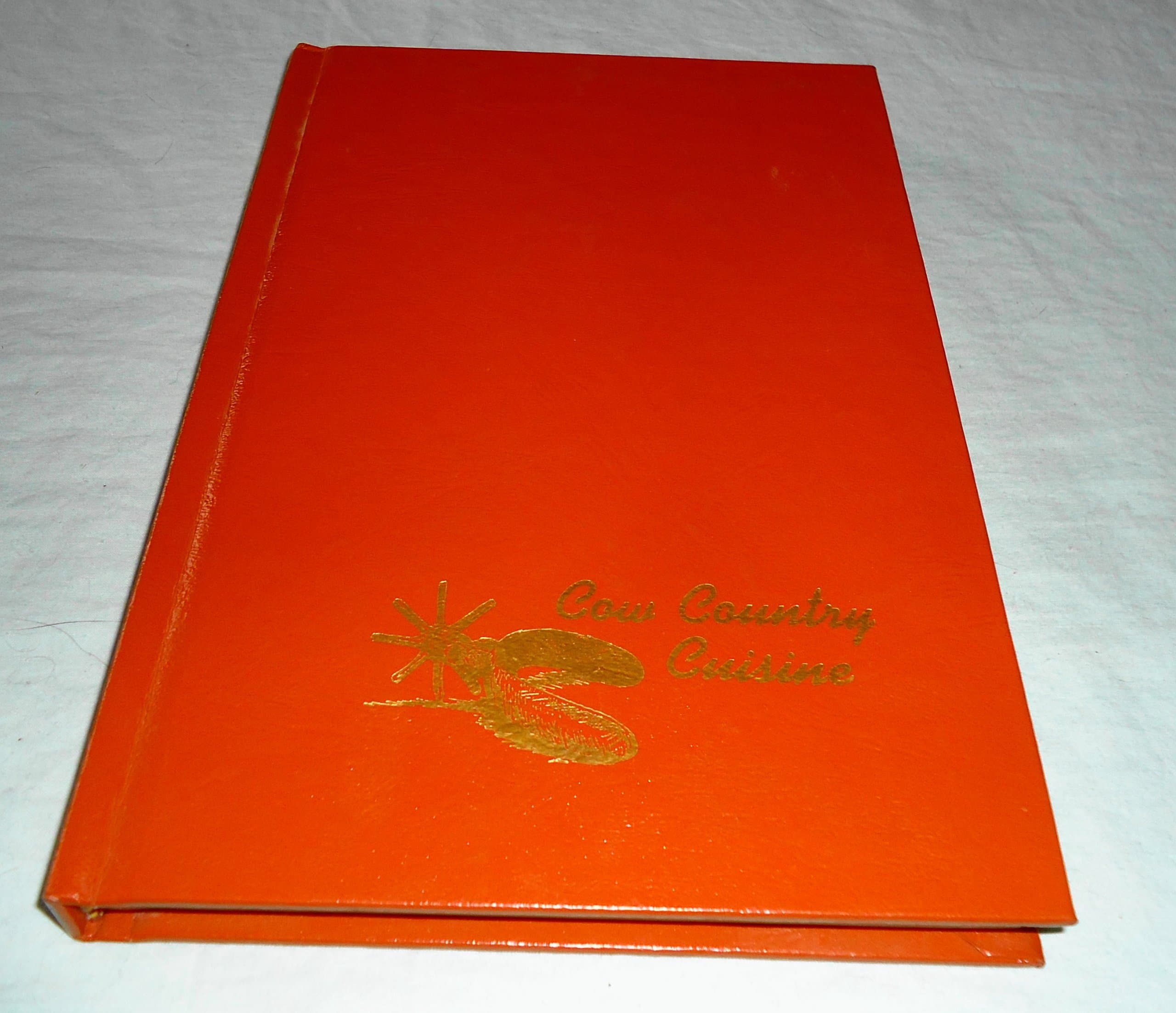 Cow country cuisine [Paperback] Kathy G. McCraine by null
