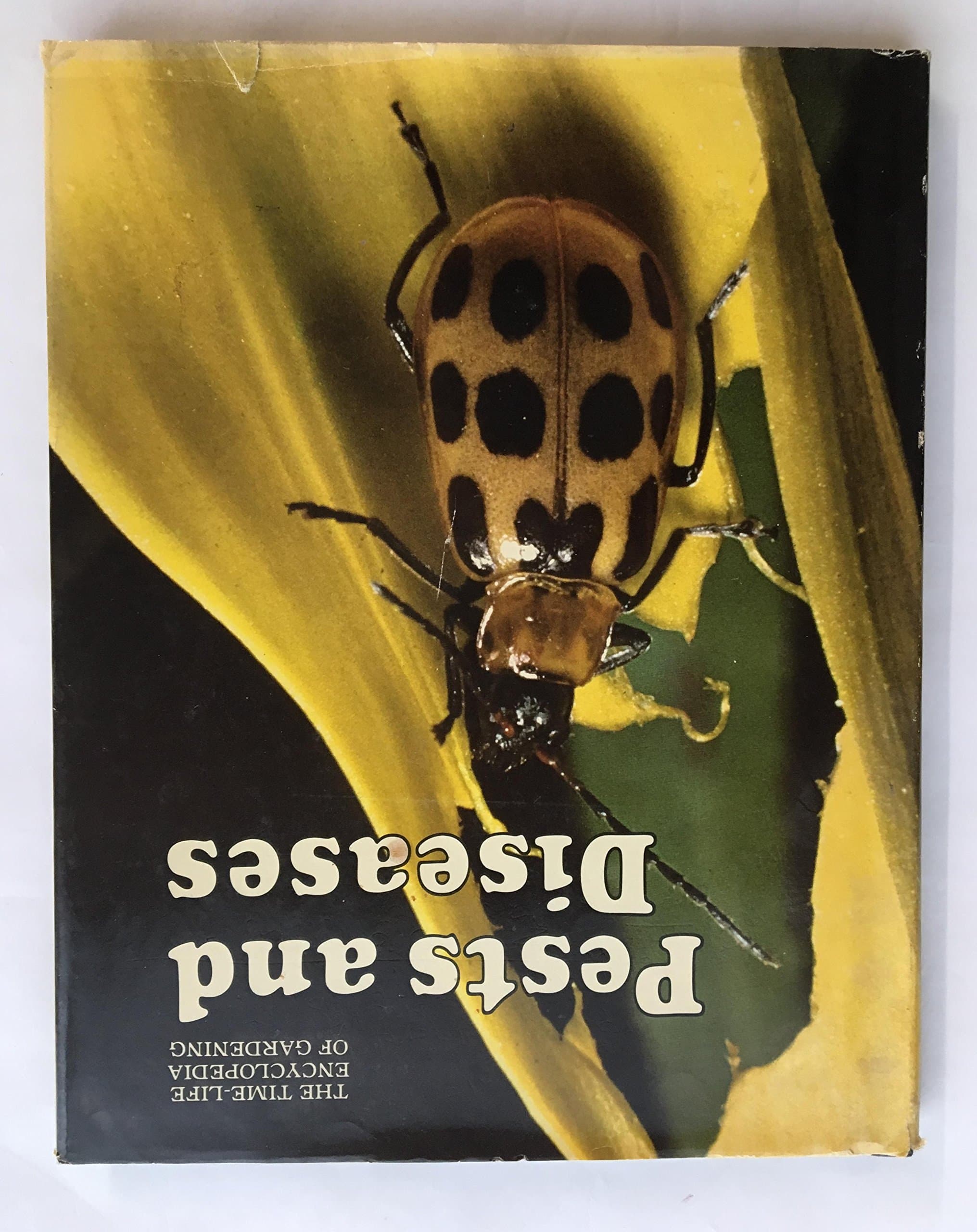 Pest and Diseases [Hardcover] Richard H. and Time-Life Books Cravens by null
