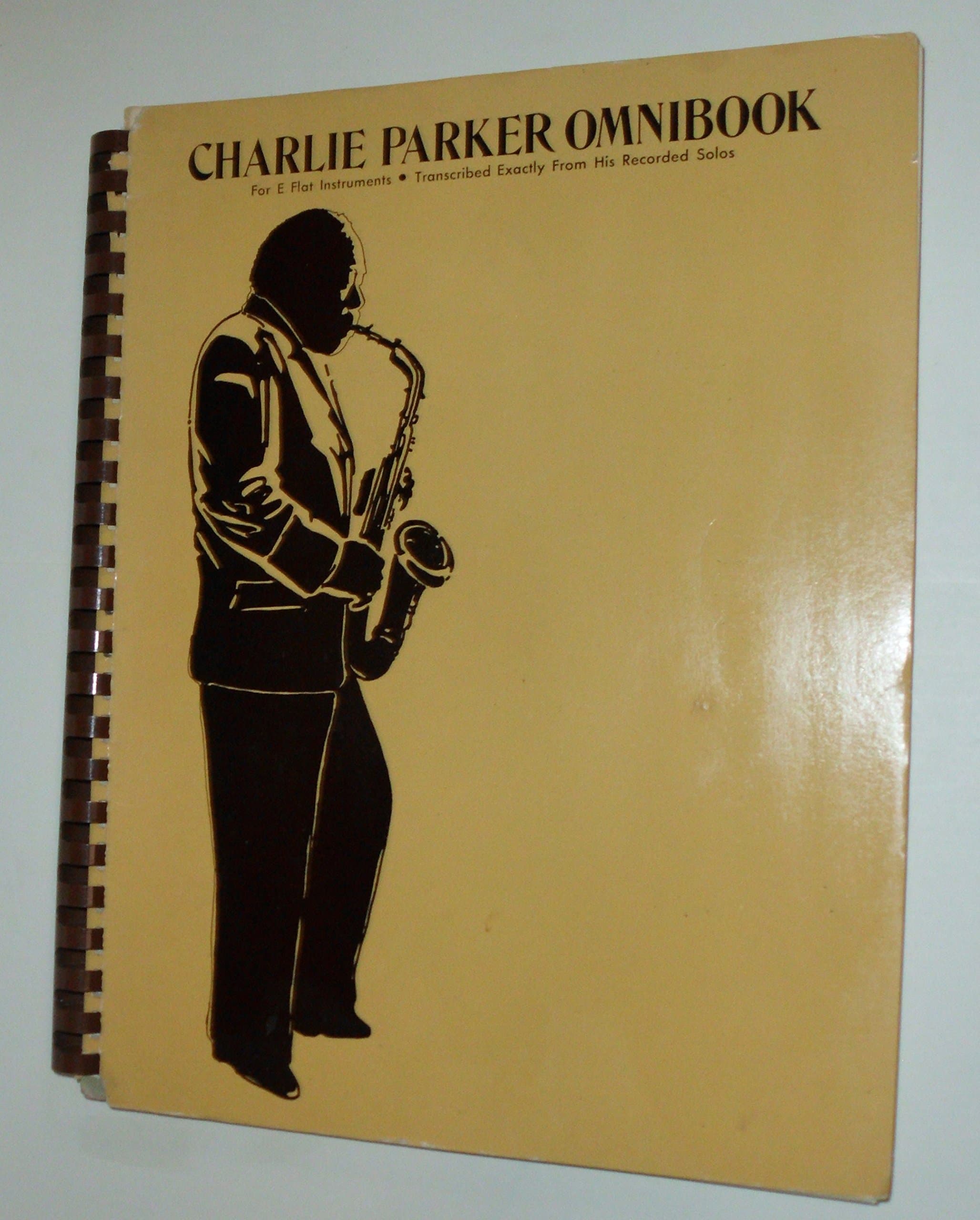 Charlie Parker Omnibook: For E Flat Instruments Transcribed Exactly From His Recorded Solos [Plastic Comb] Charlie Parker by null