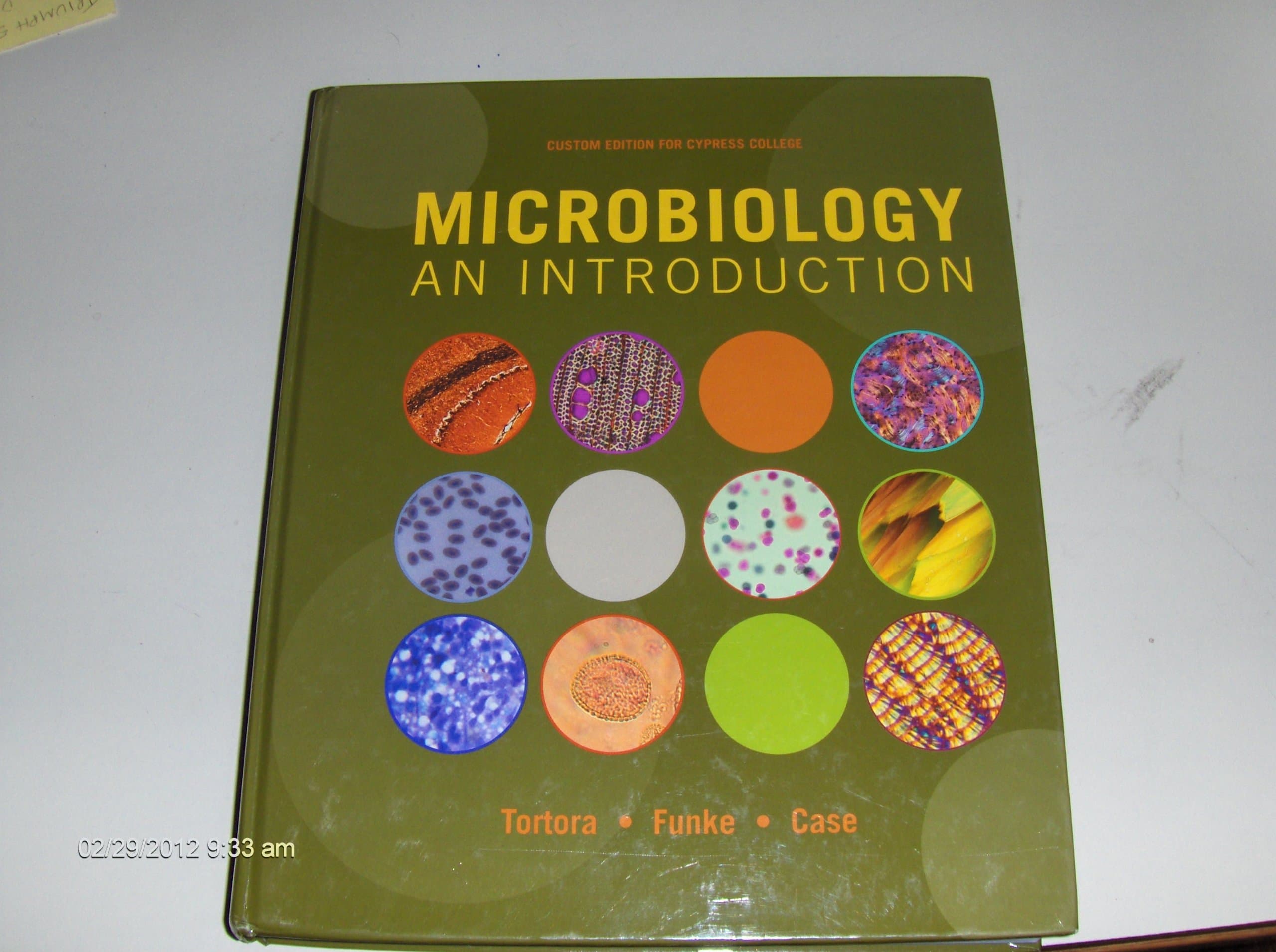 Textbook of Microbiology Sixteenth Edition [Hardcover] Ph D William Burrows by null