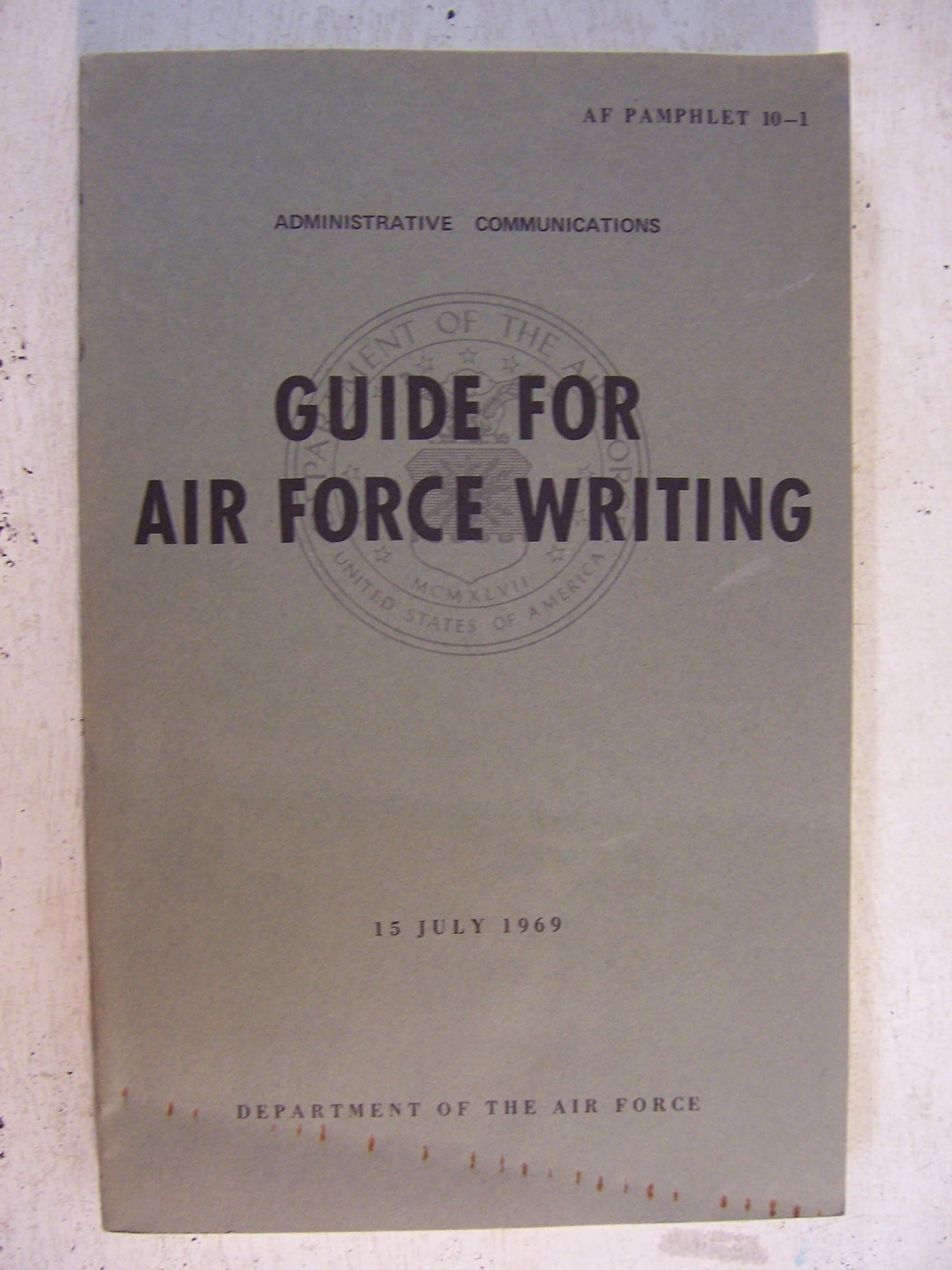 Guide For Air Force Writing [Paperback] Unknown by null