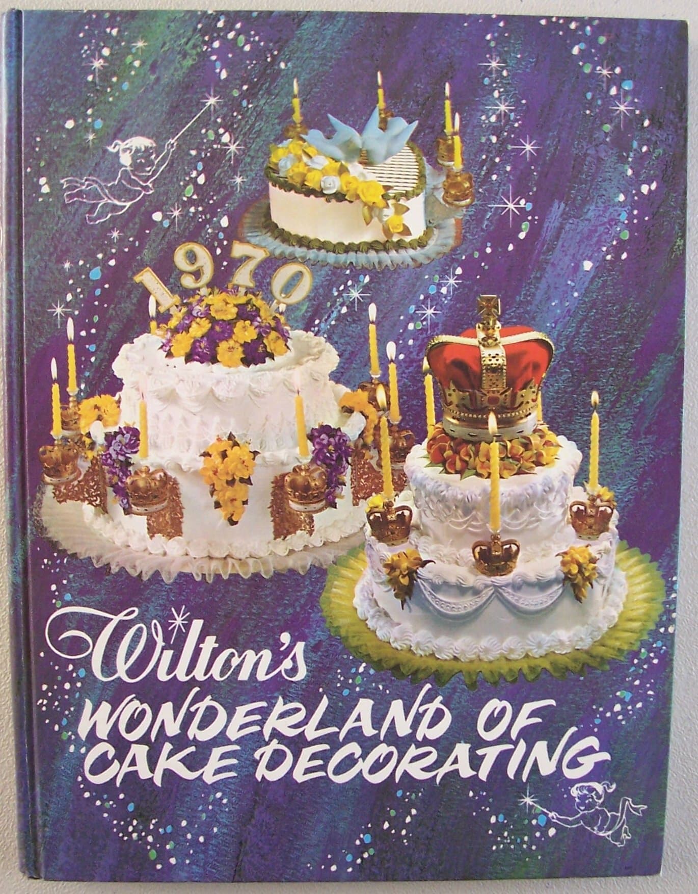 Wilton's wonderland of cake decorating by McKinley Wilton