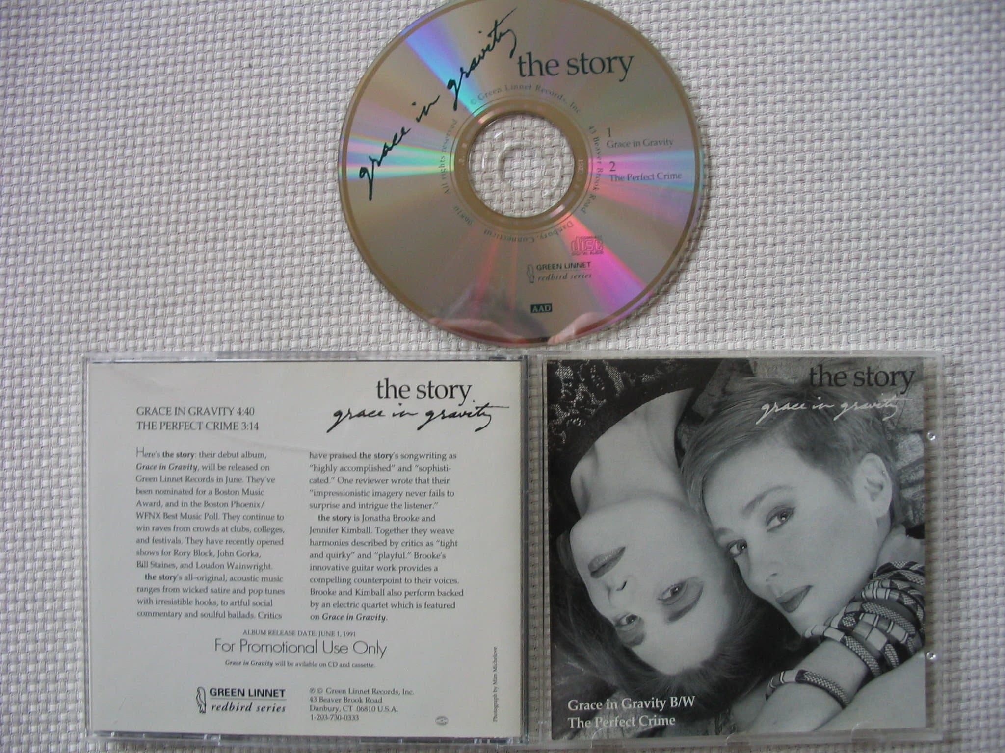 Grace in Gravity [Audio CD] Story by null