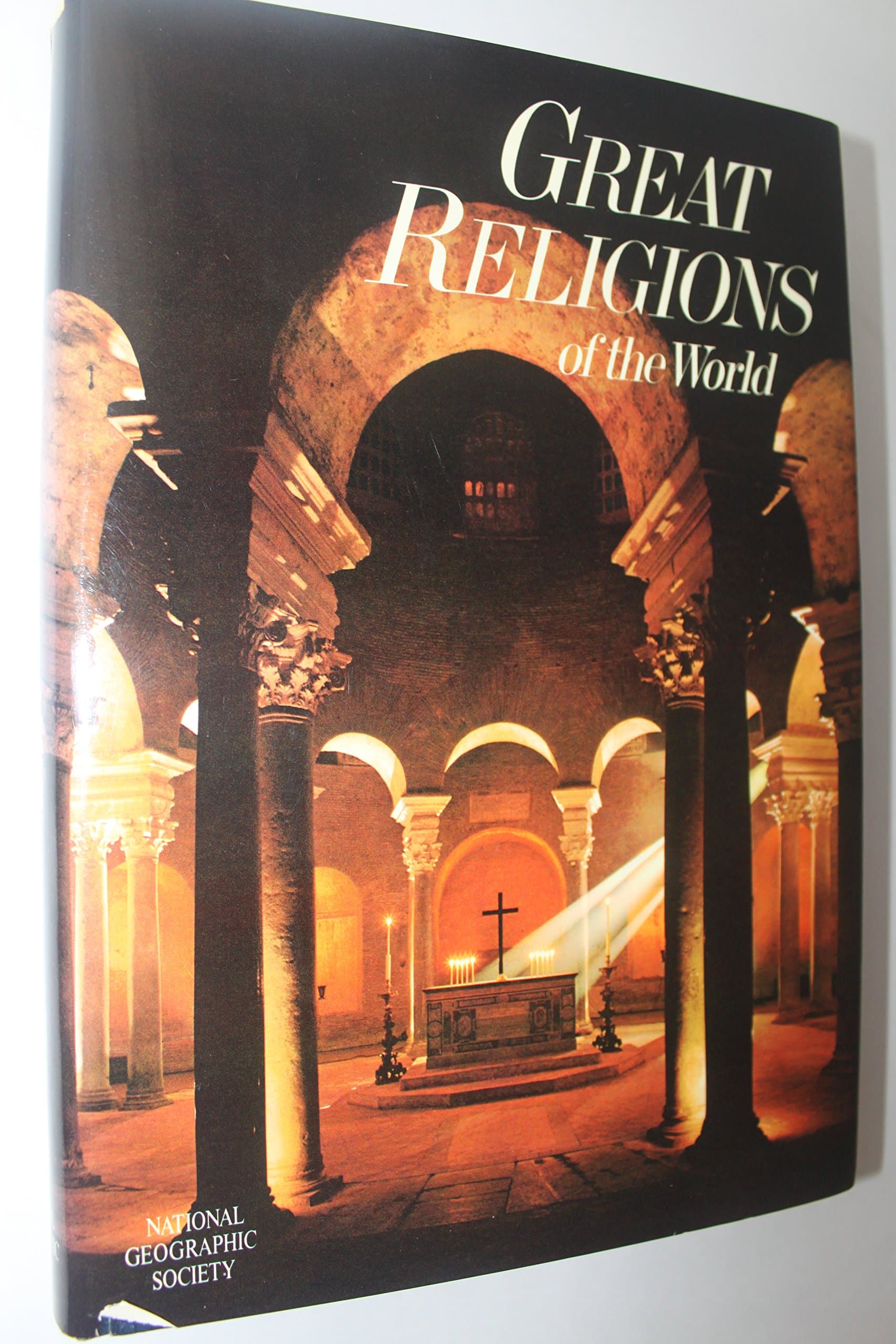 Great Religions of the World [Hardcover] Merle Severy and Profusely illustrated by null