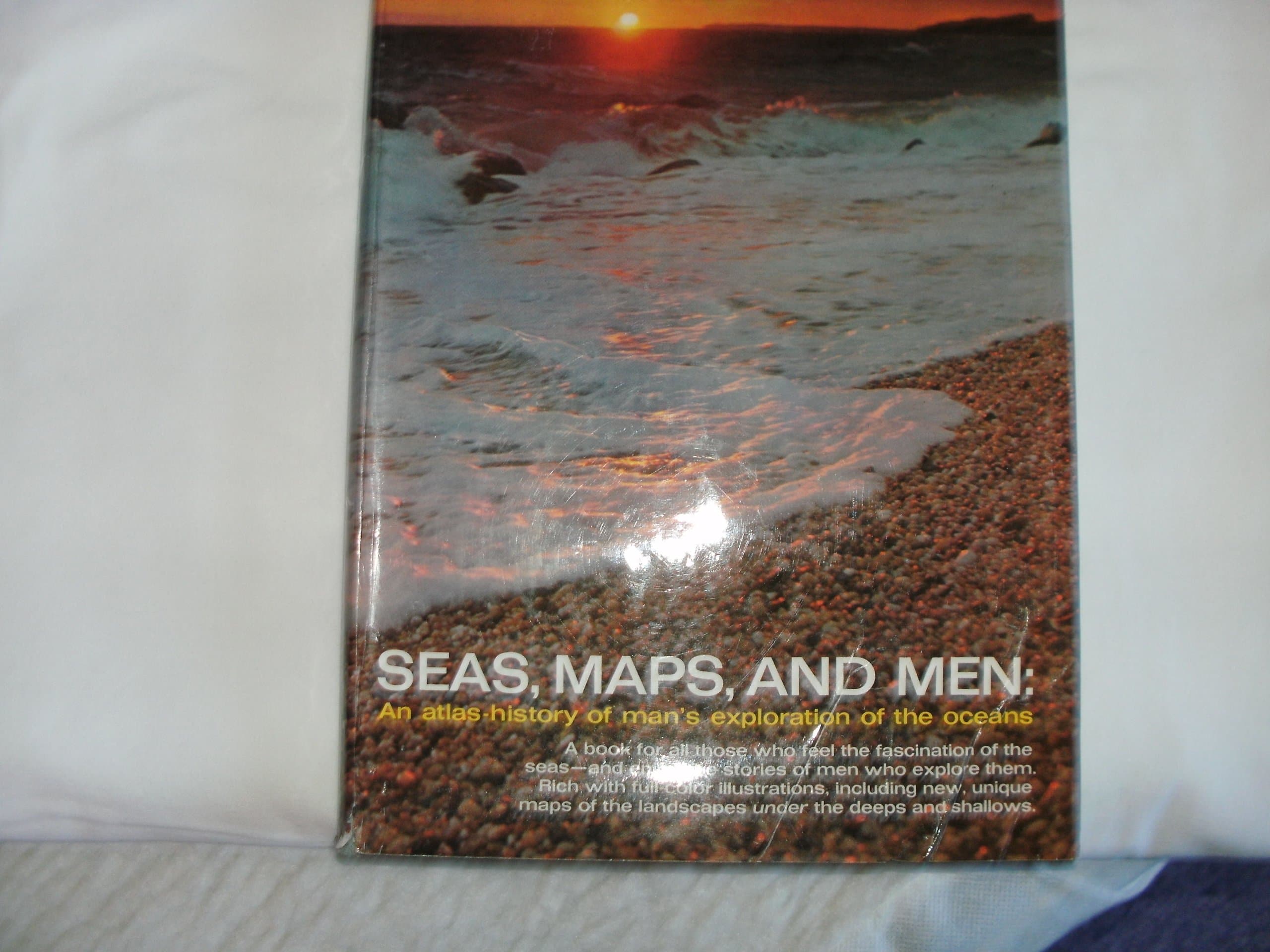 Seas, Maps, and Men: An Atlas-History of Man's Exploration of the Deep [Hardcover] G.E.R. Deacon by null