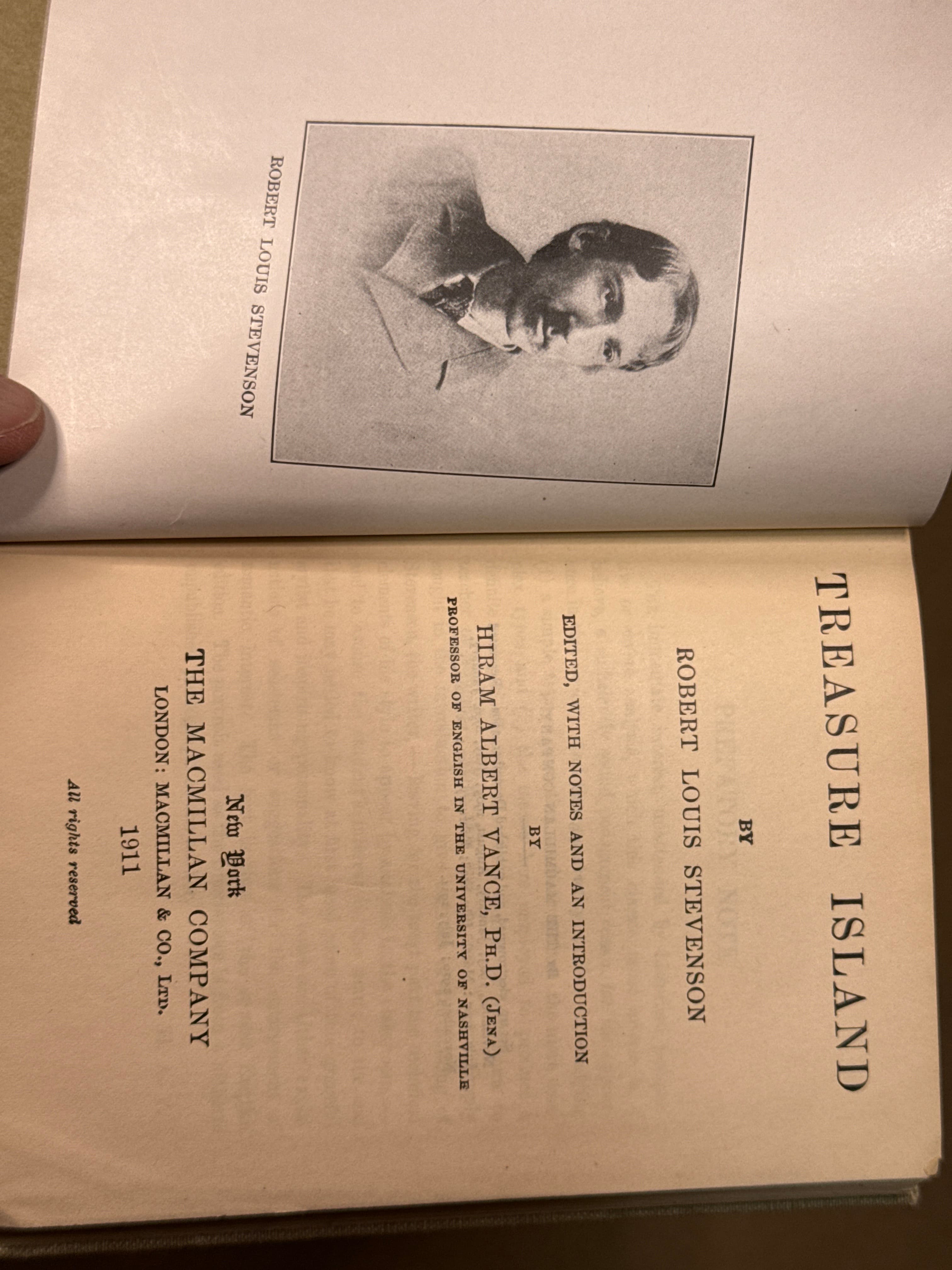Treasure Island by Robert Louis Stevenson - title page