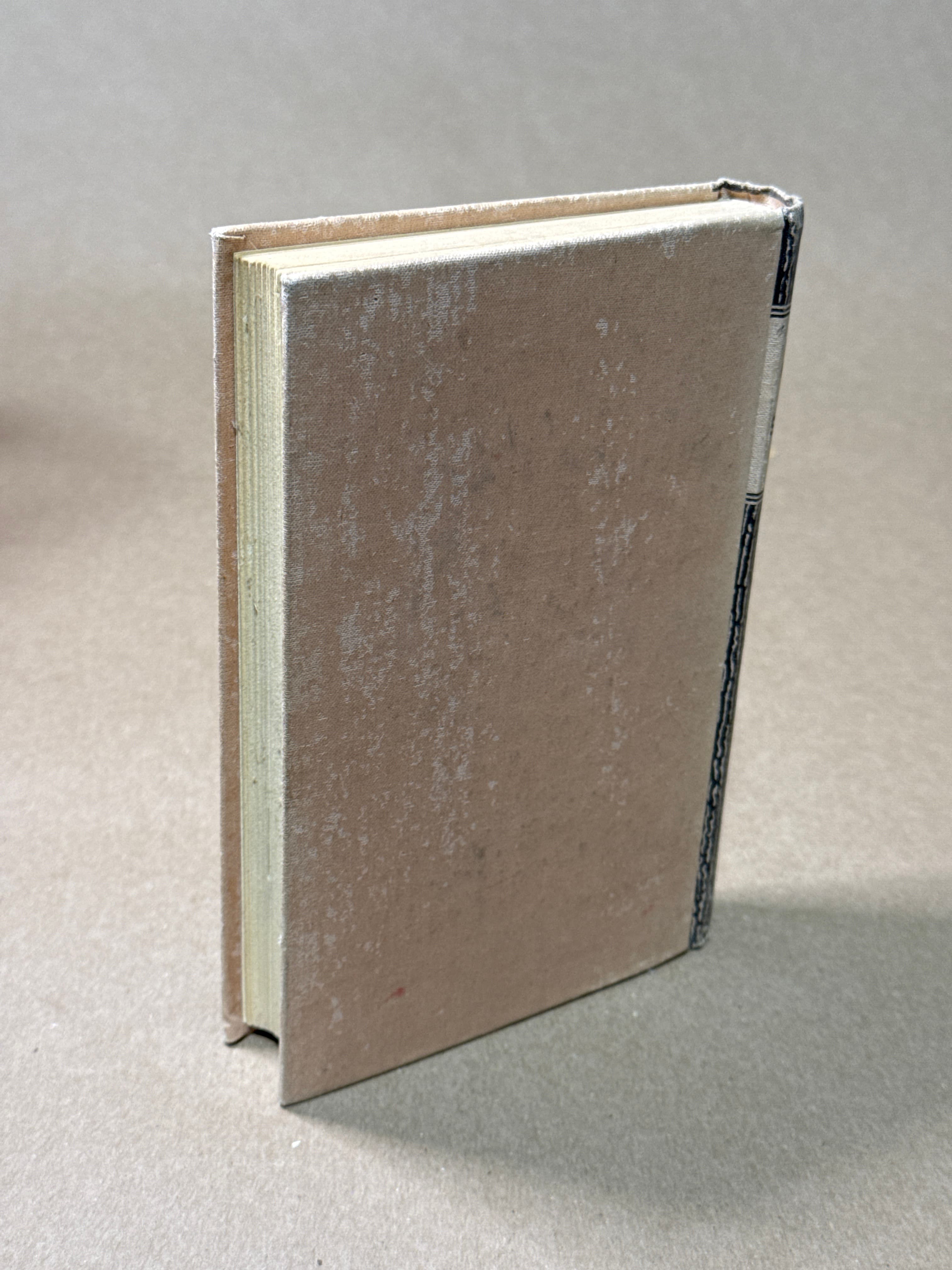 Memoirs of Famous Female Sovereigns [Hardcover] Mrs Jameson 1910 by Mrs. Jameson - additional view