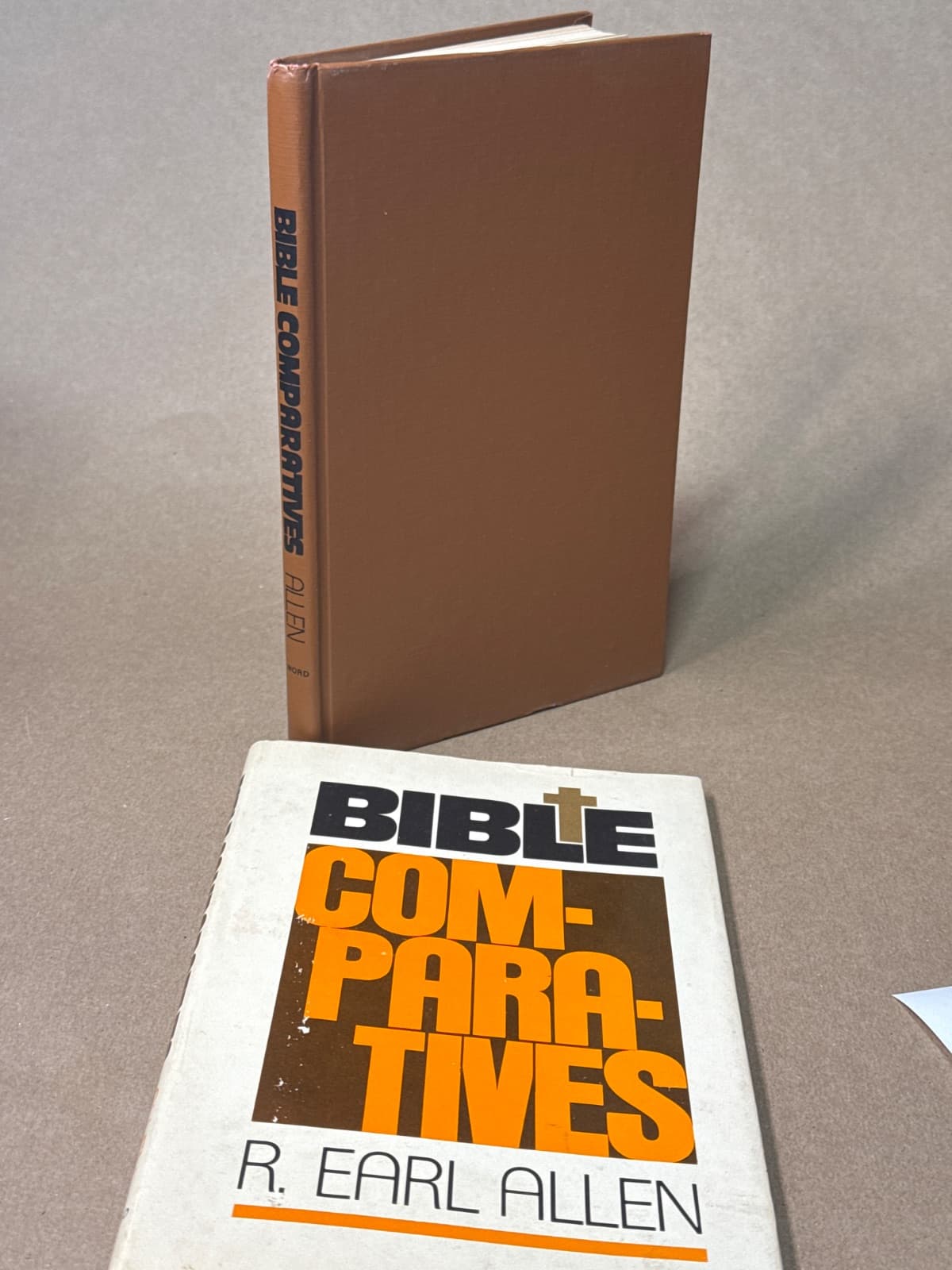 Bible Comparatives by R. Earl Allen - quarter view showing binding condition