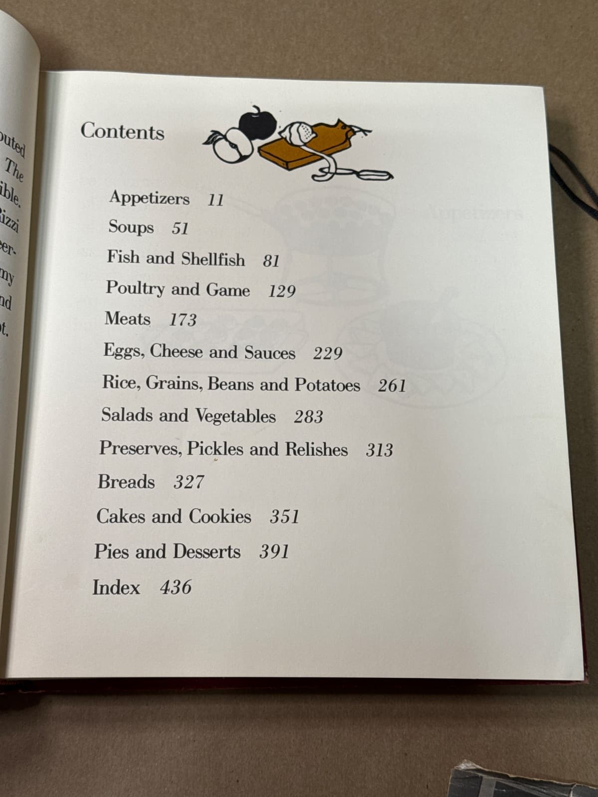 The New York Times Large Type Cookbook by Jean Hewitt - additional view