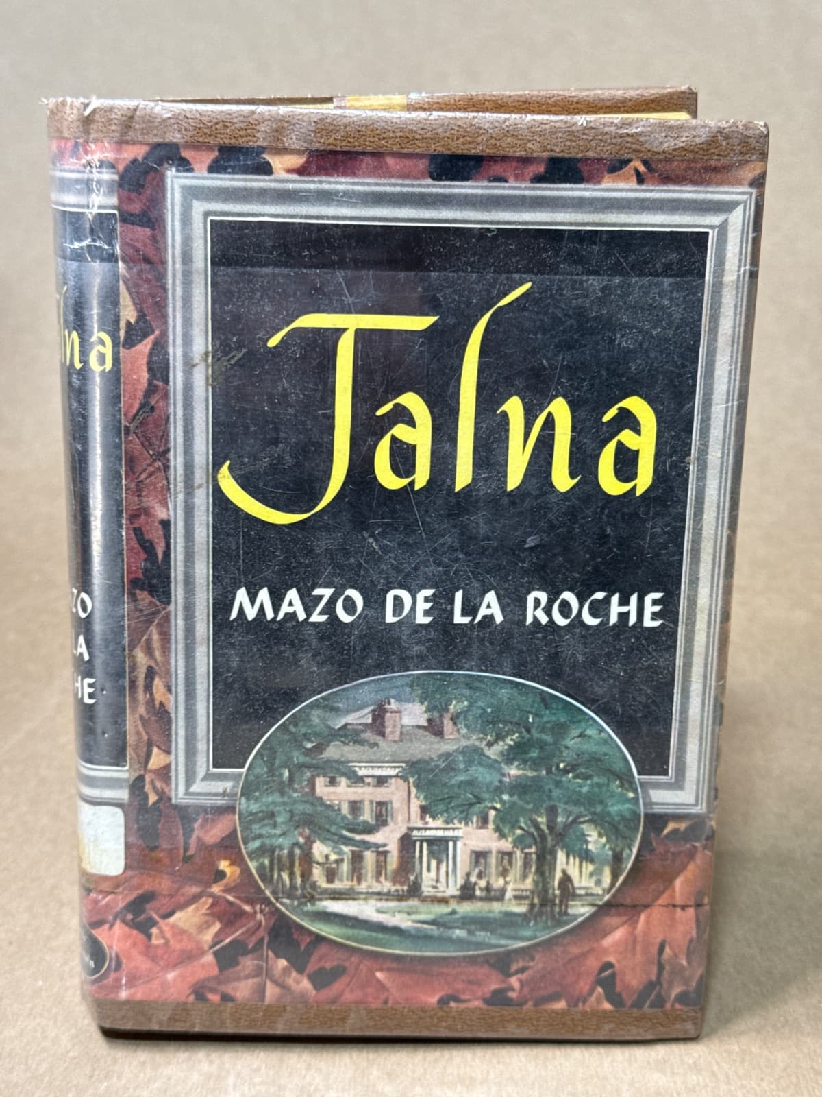 Jalna by Mazo de la Roche - front cover