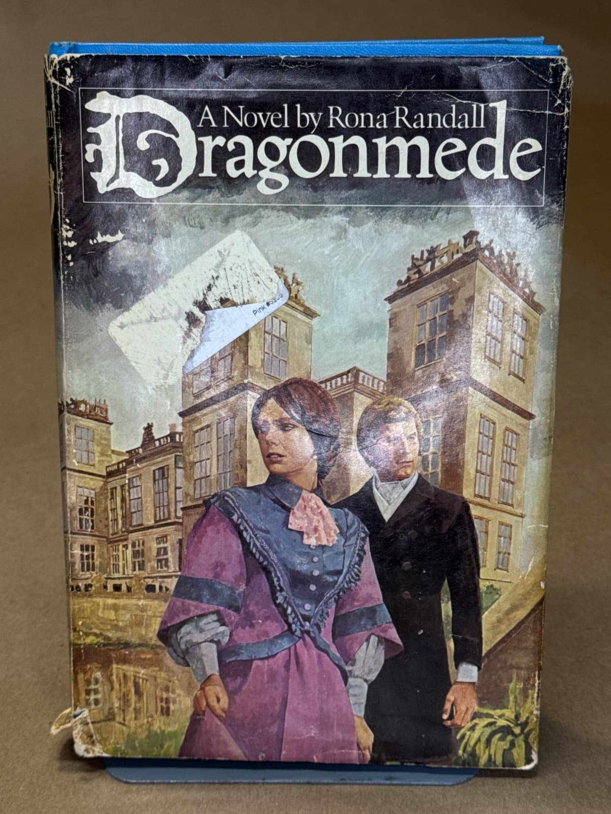 Dragonmede by Rona Randall - front cover