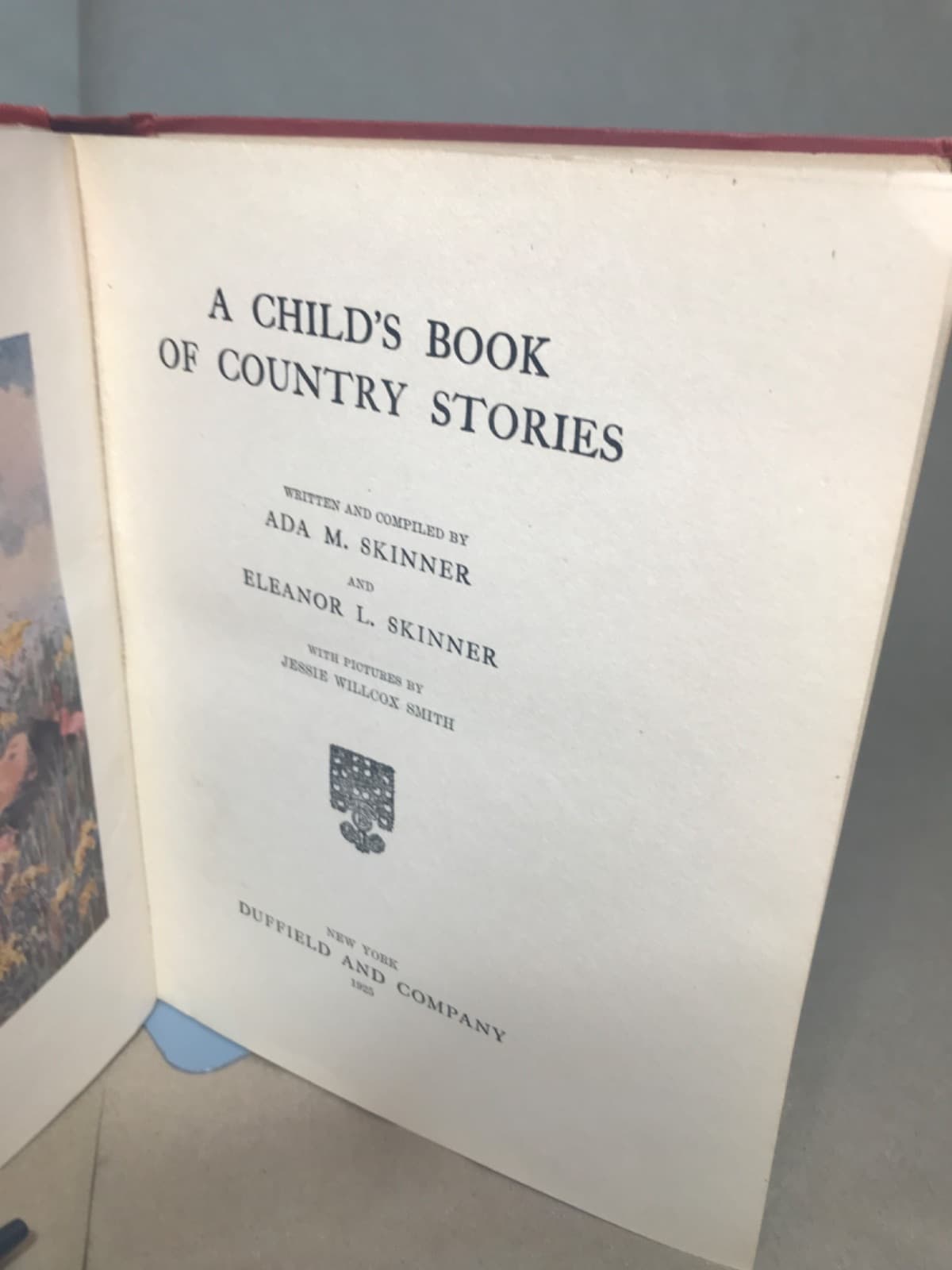 A Child's Book of Country Stories by Ada M. Skinner and Eleanor L. Skinner - title page