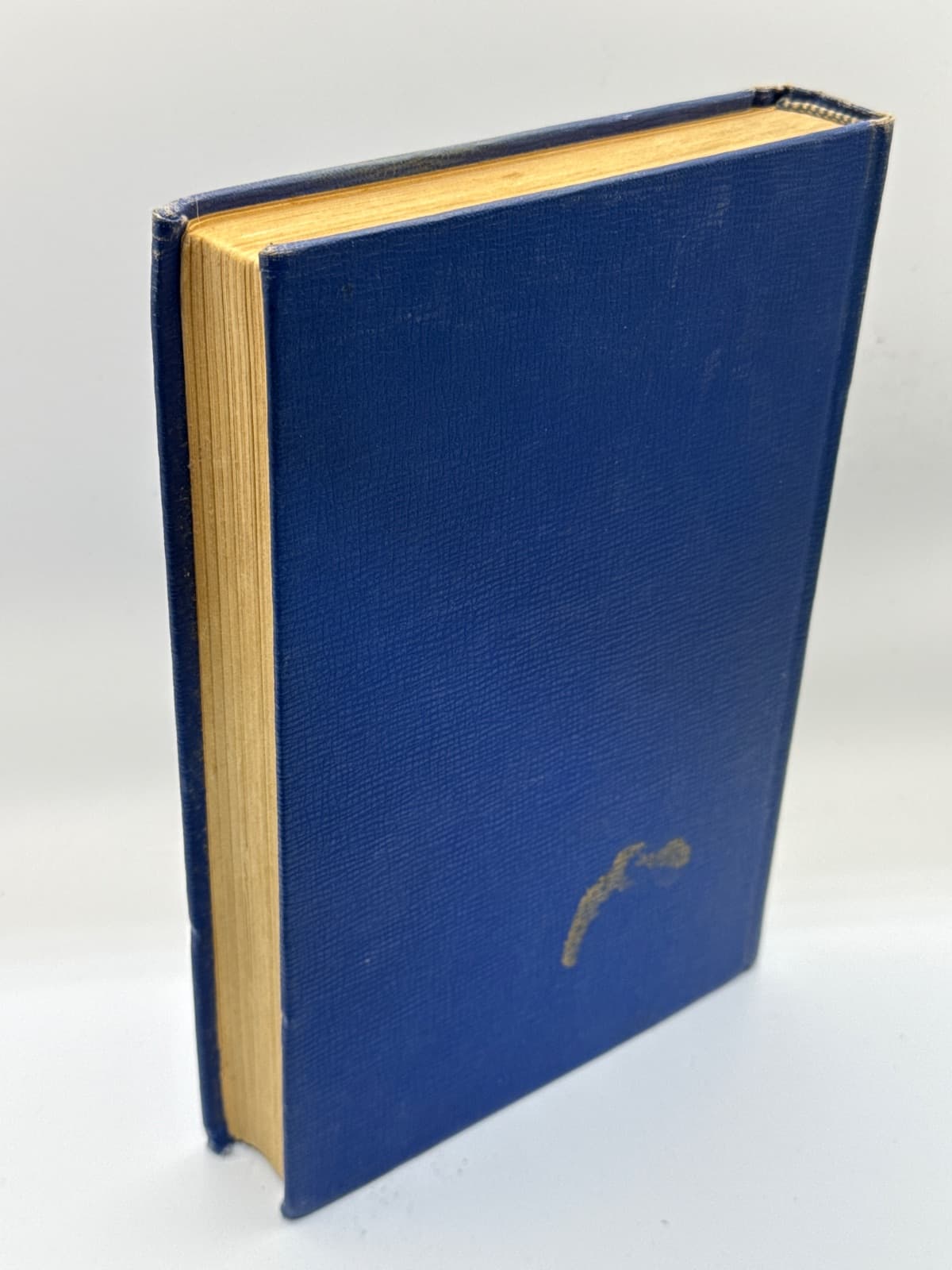 The Devil Loves Me by Margaret Millar - additional view