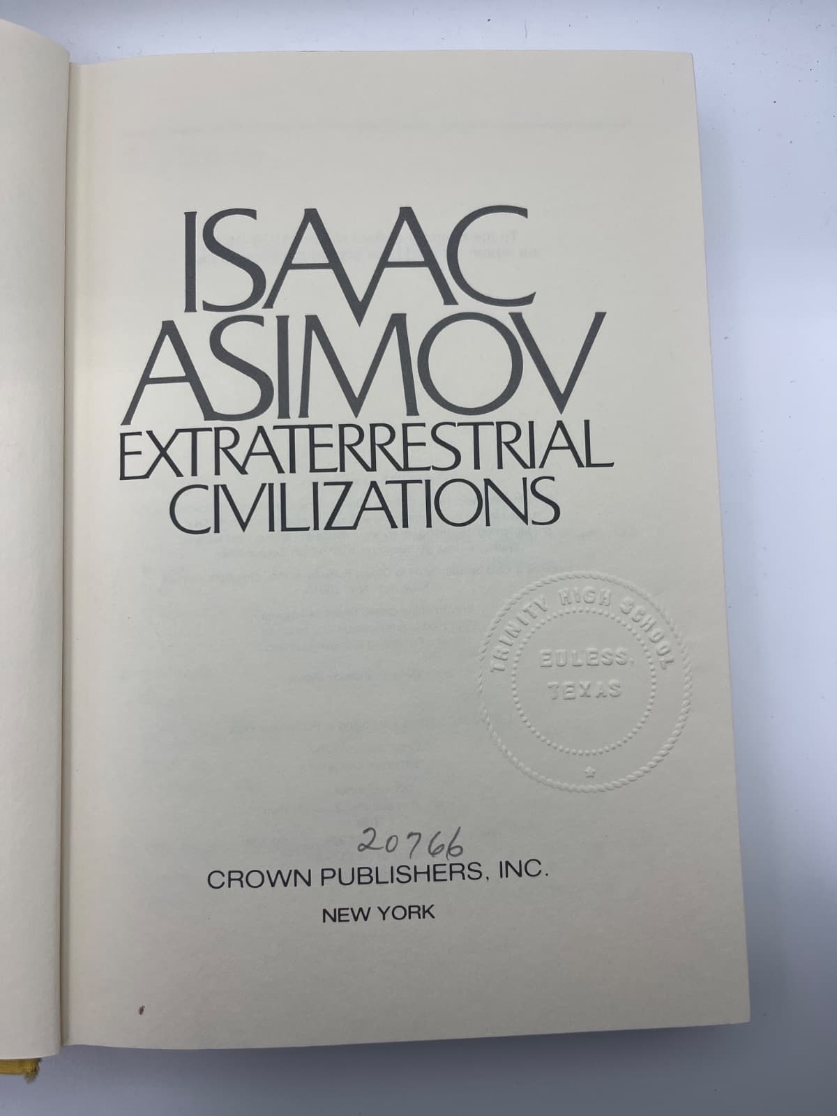 Extraterrestrial Civilizations - Isaac Asimov - Ex Library  by Isaac Asimov - title page