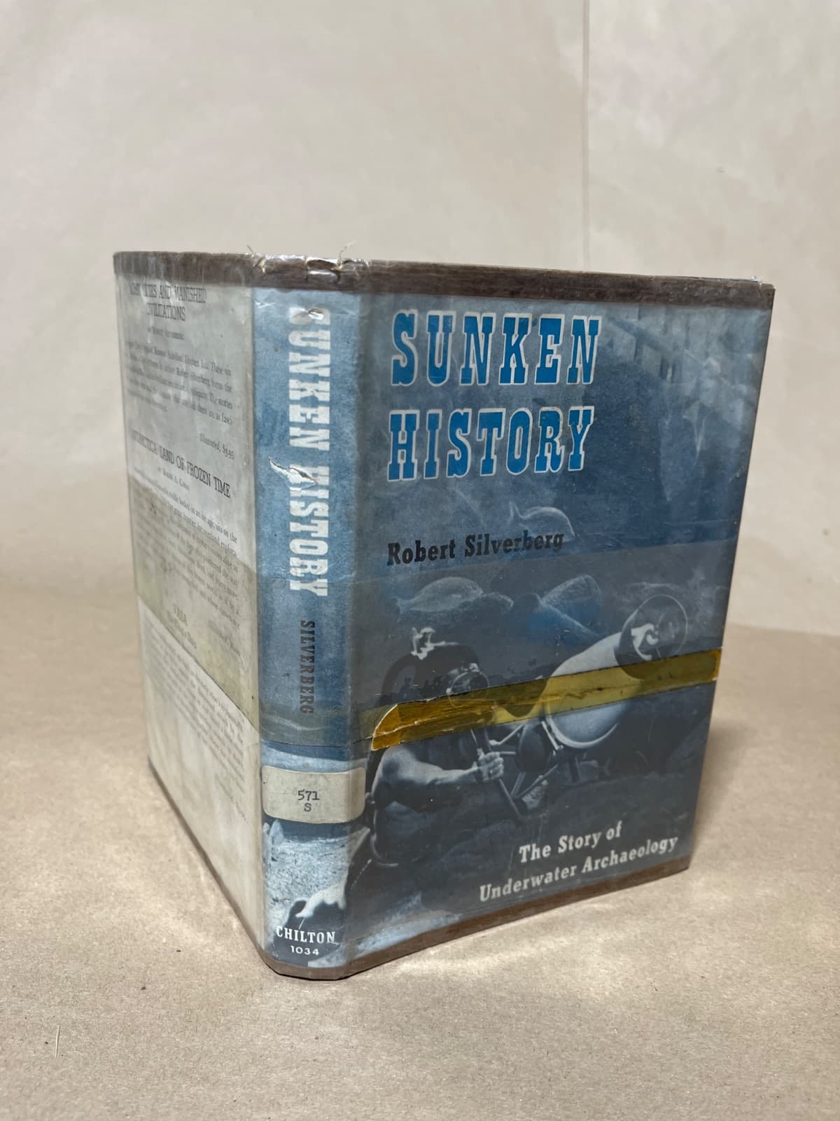 Sunken History: The Story of Underwater Archaeology by Robert Silverberg - quarter view showing binding condition