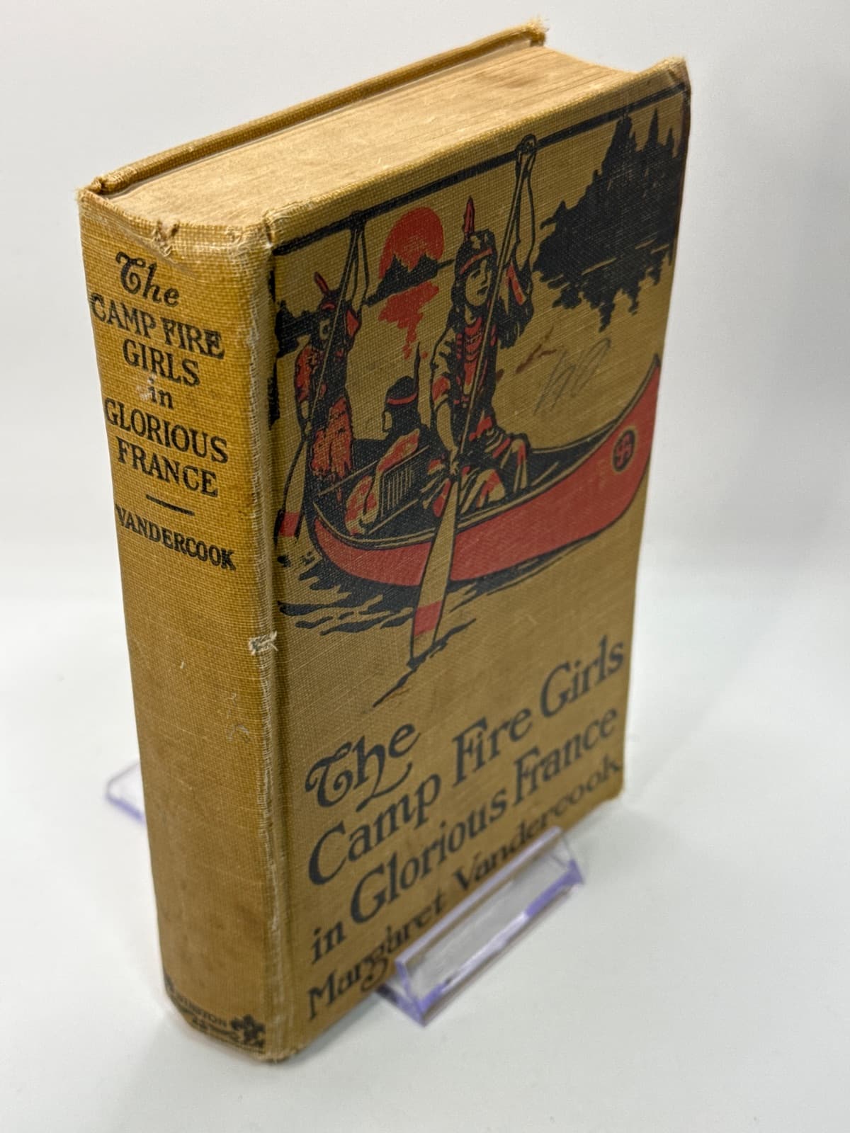 The Camp Fire Girls in Glorious France by Margaret Vandercook - quarter view showing binding condition